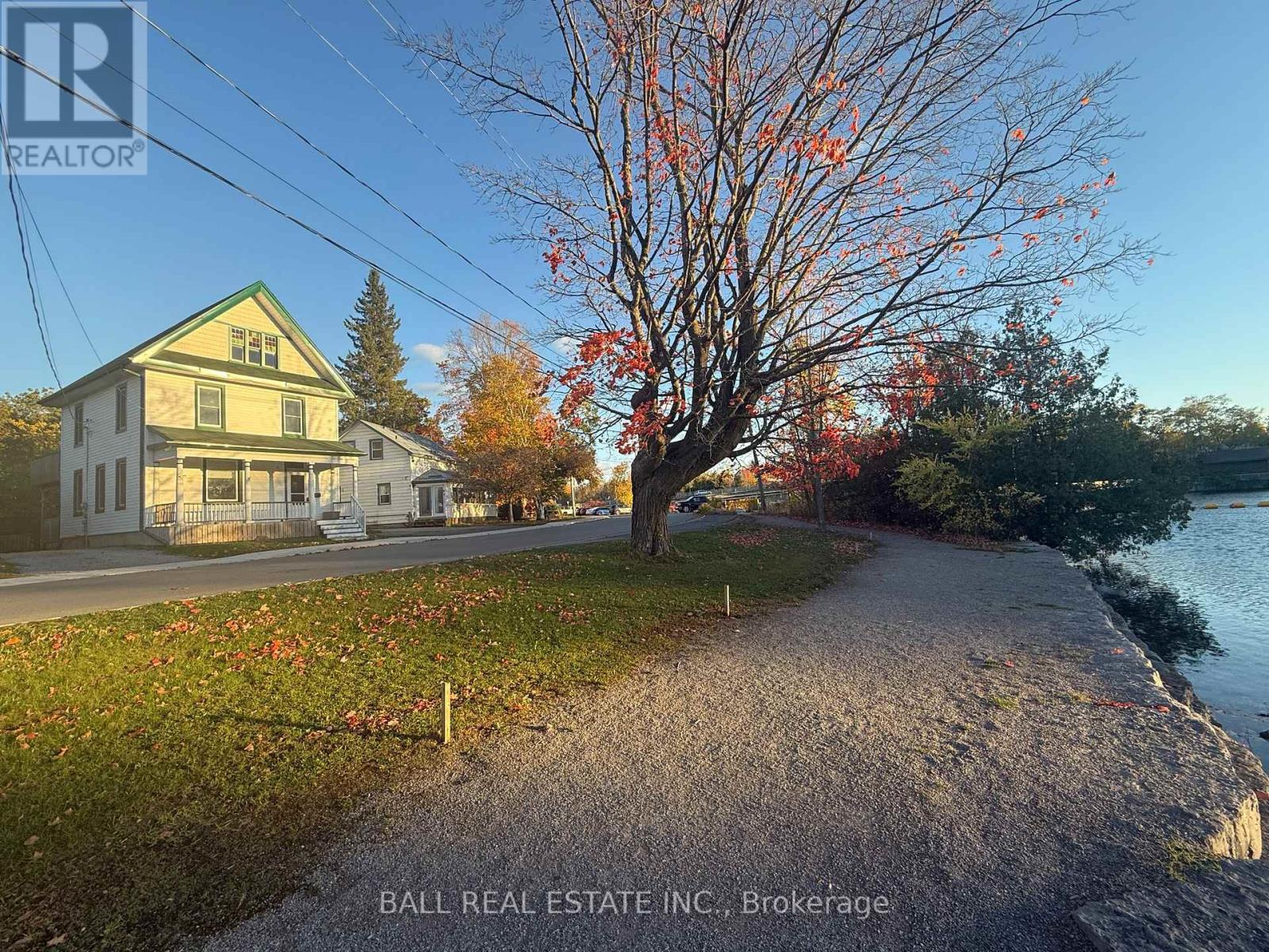 134 Water Street, Selwyn, Ontario  K0L 2H0 - Photo 2 - X12471361