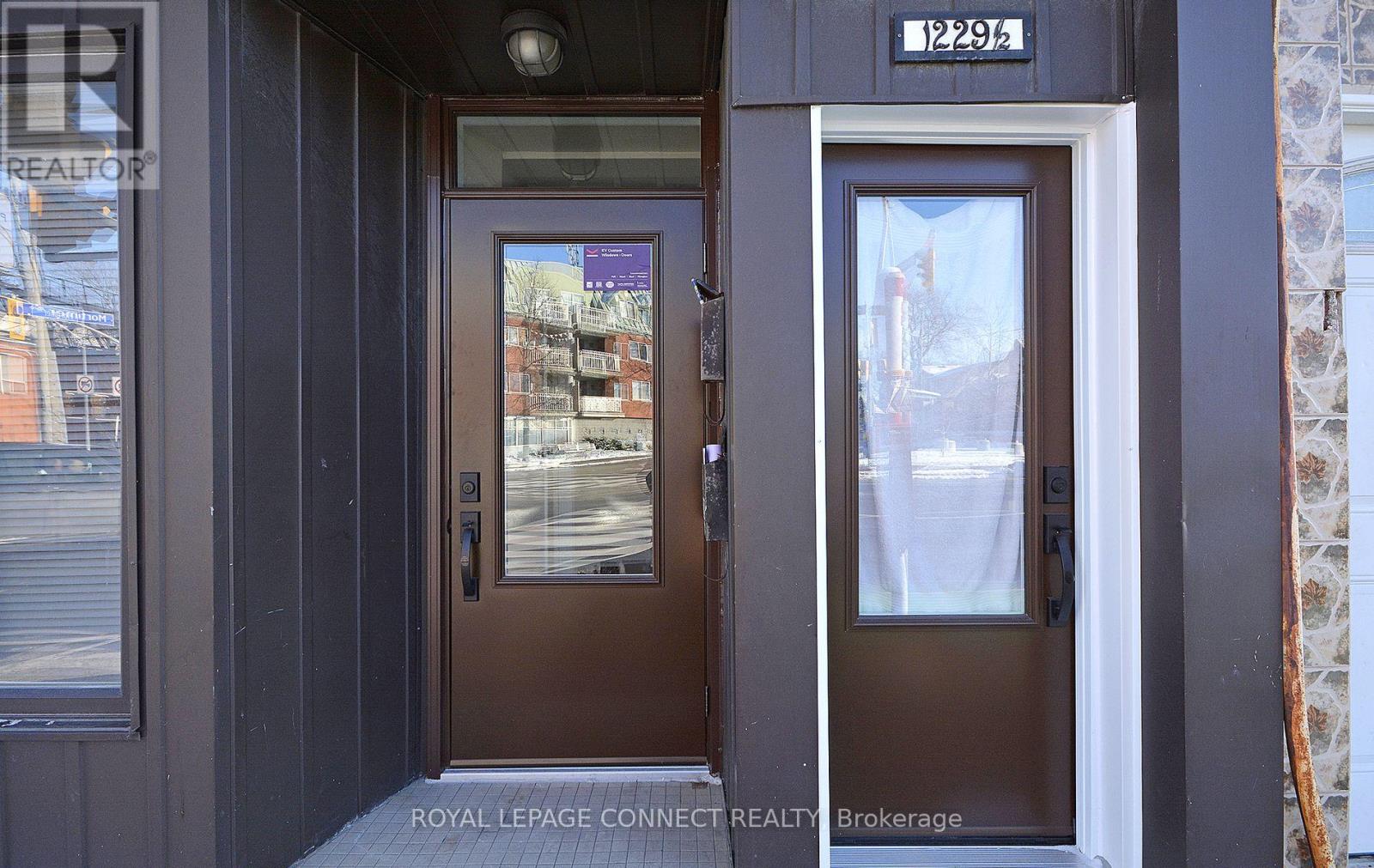 1229a Woodbine Main Floor Avenue, Toronto, Ontario  M4C 4E1 - Photo 8 - E12474313