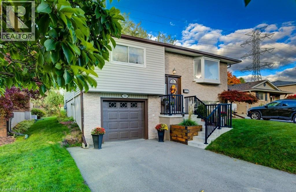 34 Willow Green Court, Kitchener, Ontario  N2N 1W6 - Photo 2 - 40780550