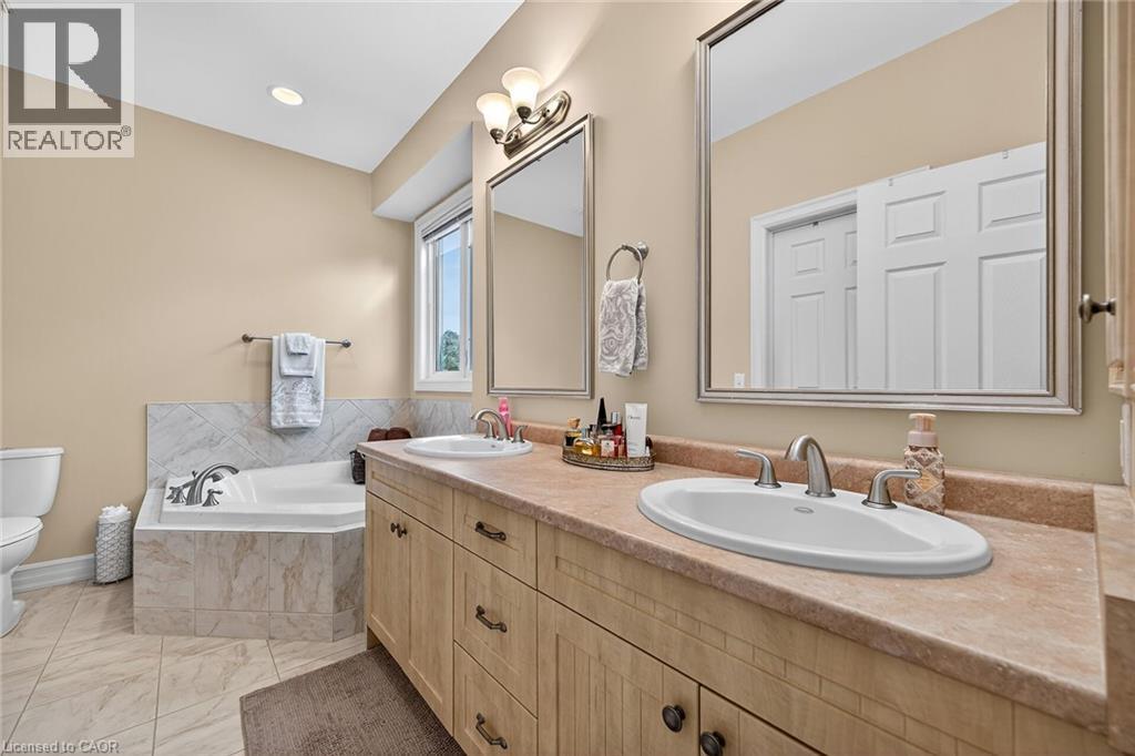 8 Bacon Lane, Fonthill, Ontario  L0S 1E4 - Photo 25 - 40779718