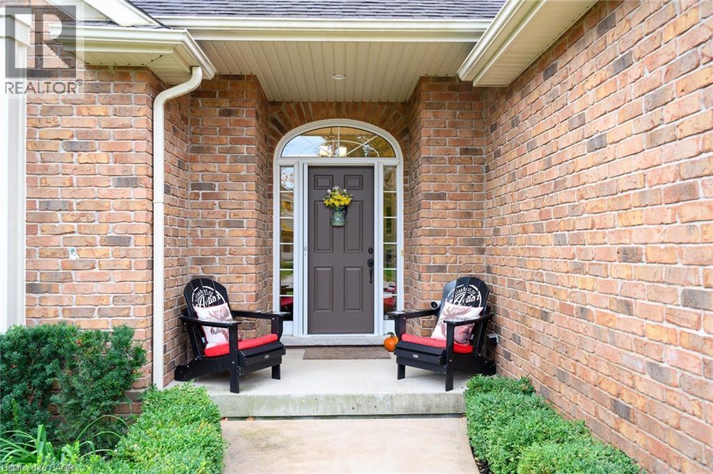 8 Bacon Lane, Fonthill, Ontario  L0S 1E4 - Photo 3 - 40779718