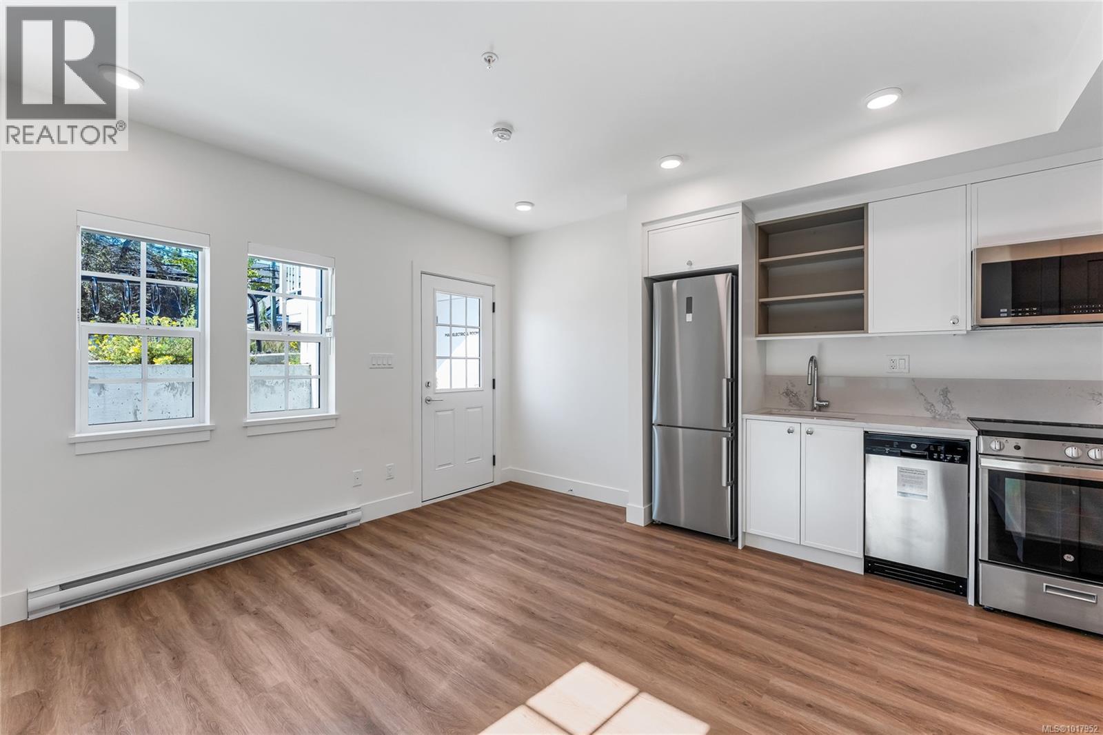102 A 1224 Richardson St, Victoria, British Columbia  V8V 3E1 - Photo 6 - 1017952