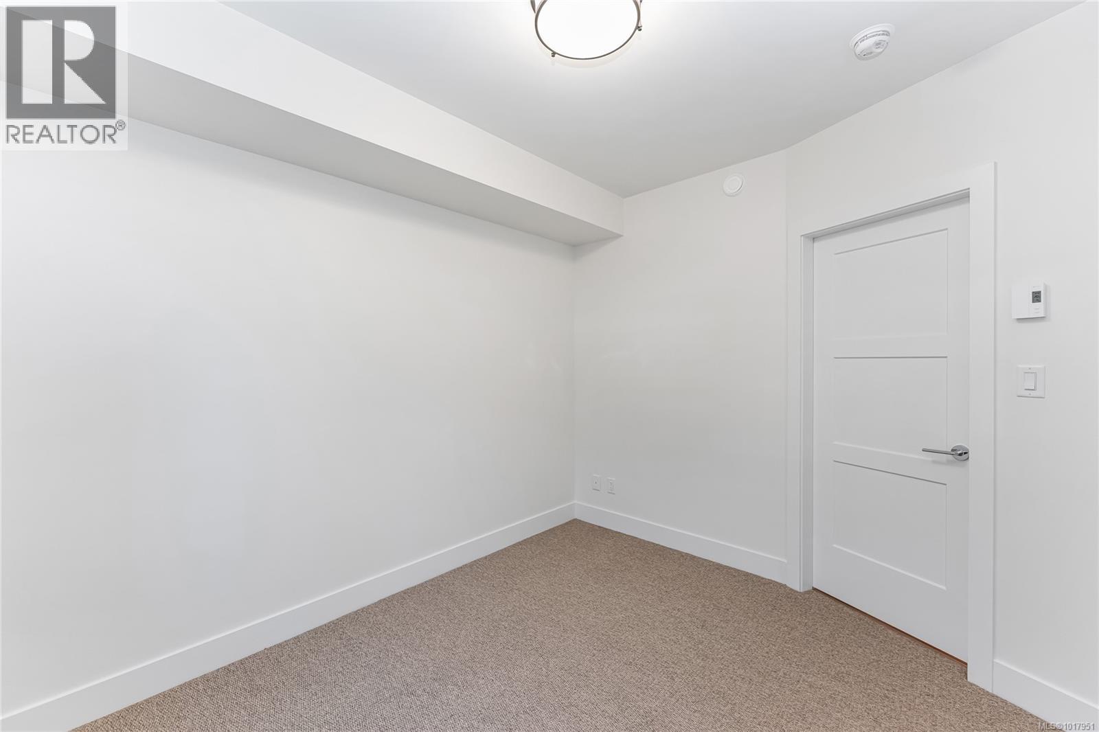 102 C 1224 Richardson St, Victoria, British Columbia  V8V 3E1 - Photo 16 - 1017951