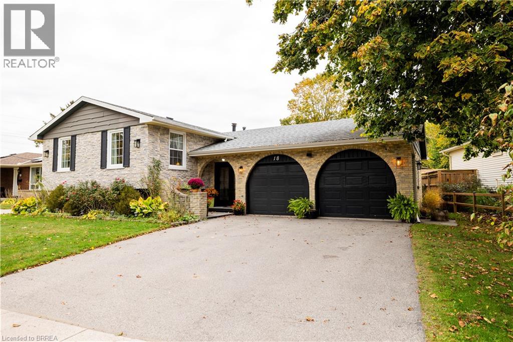 18 Old Farm Road, Brantford, Ontario  N3R 6P5 - Photo 1 - 40780407