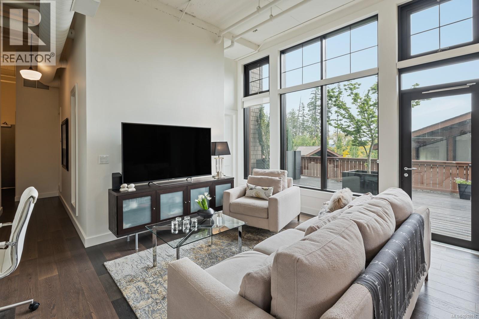 201 2049 Country Club Way, Langford, British Columbia  V9B 0H8 - Photo 7 - 1018016