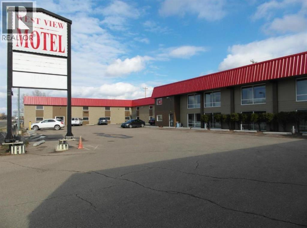 519 2 Avenue W, Hanna, Alberta  T0J 1P0 - Photo 1 - A2265088