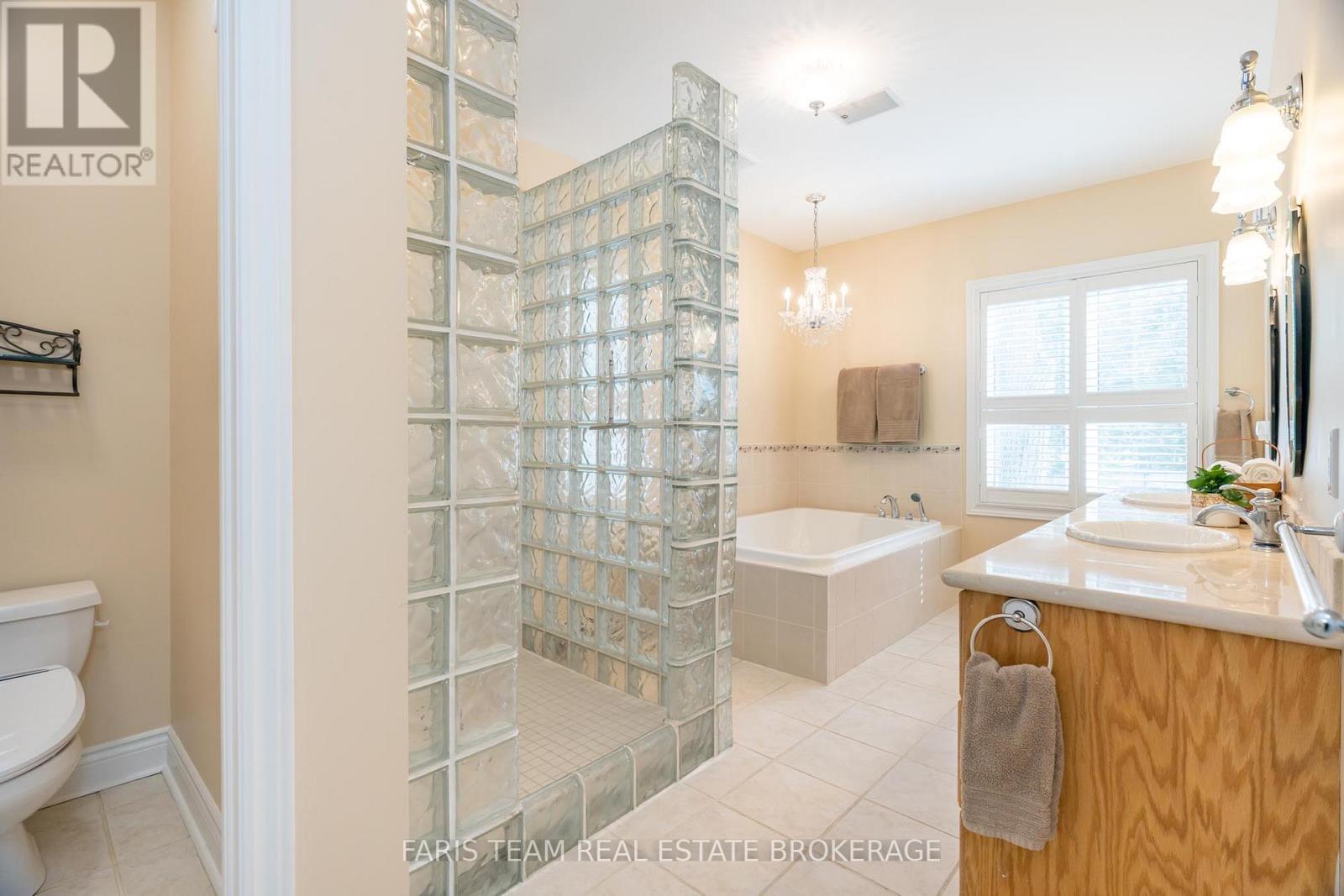 24 Finley Drive, Tiny, Ontario  L0L 2J0 - Photo 15 - S12474342
