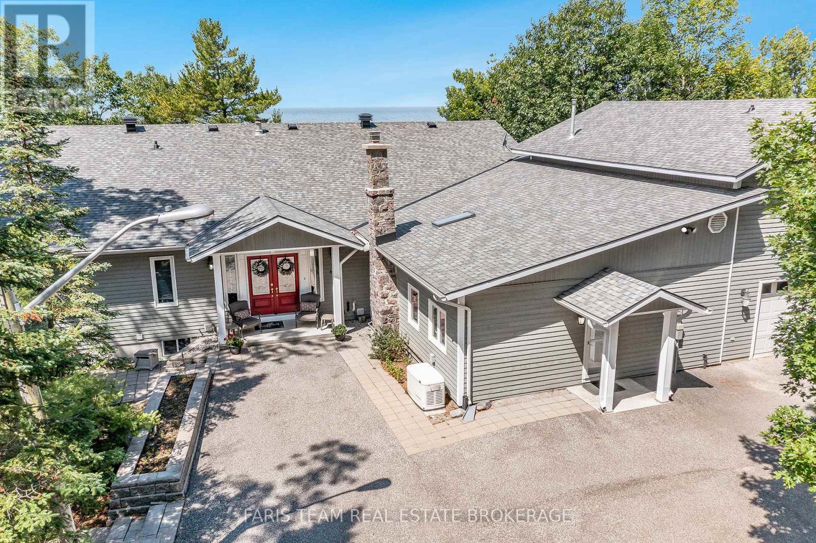 24 Finley Drive, Tiny, Ontario  L0L 2J0 - Photo 2 - S12474342