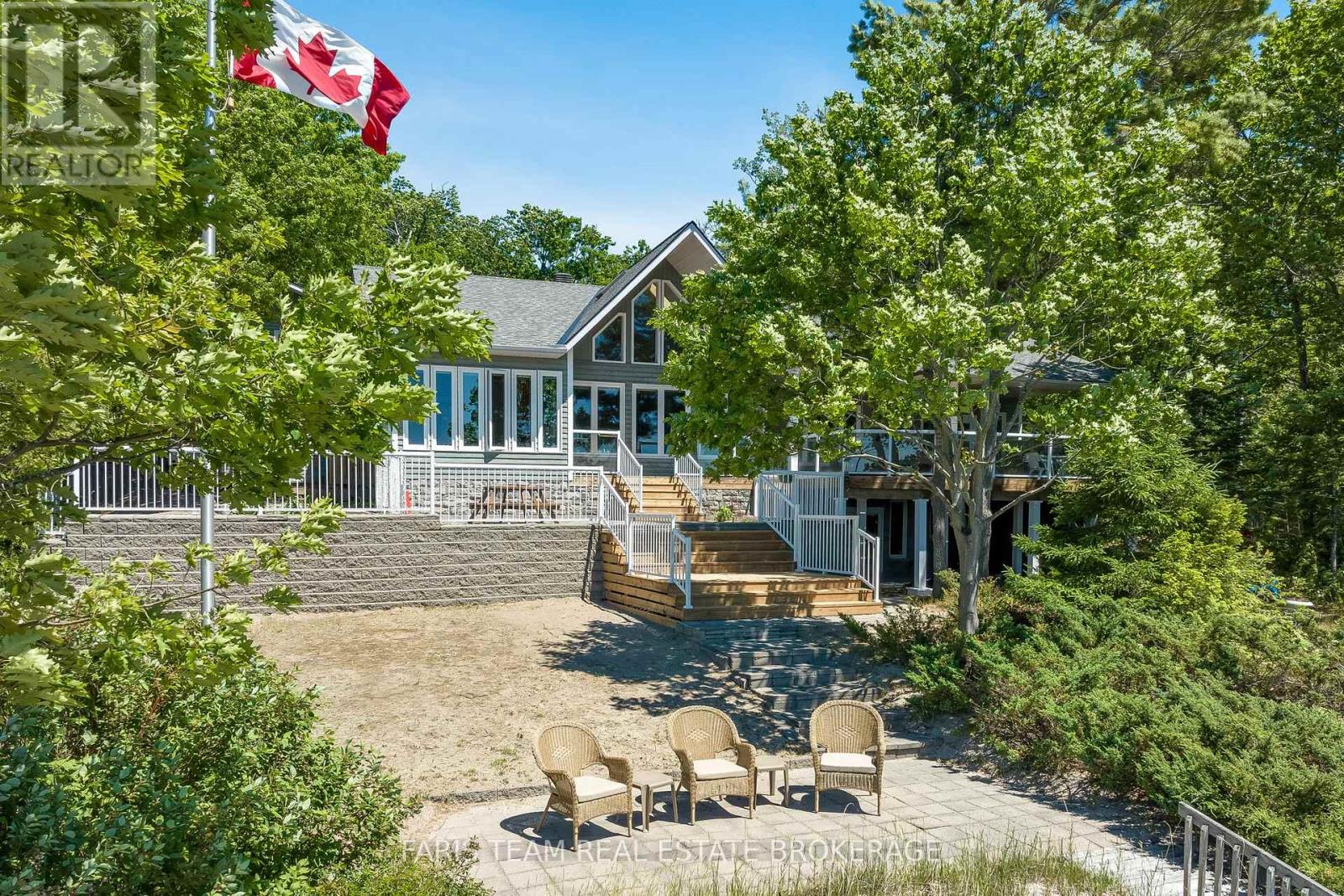 24 Finley Drive, Tiny, Ontario  L0L 2J0 - Photo 3 - S12474342