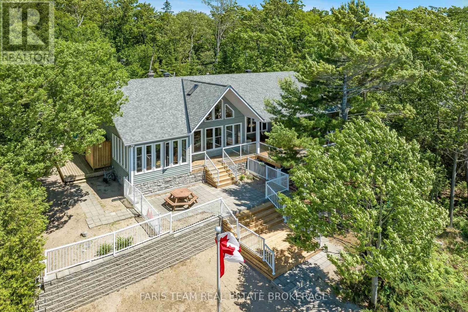 24 Finley Drive, Tiny, Ontario  L0L 2J0 - Photo 38 - S12474342
