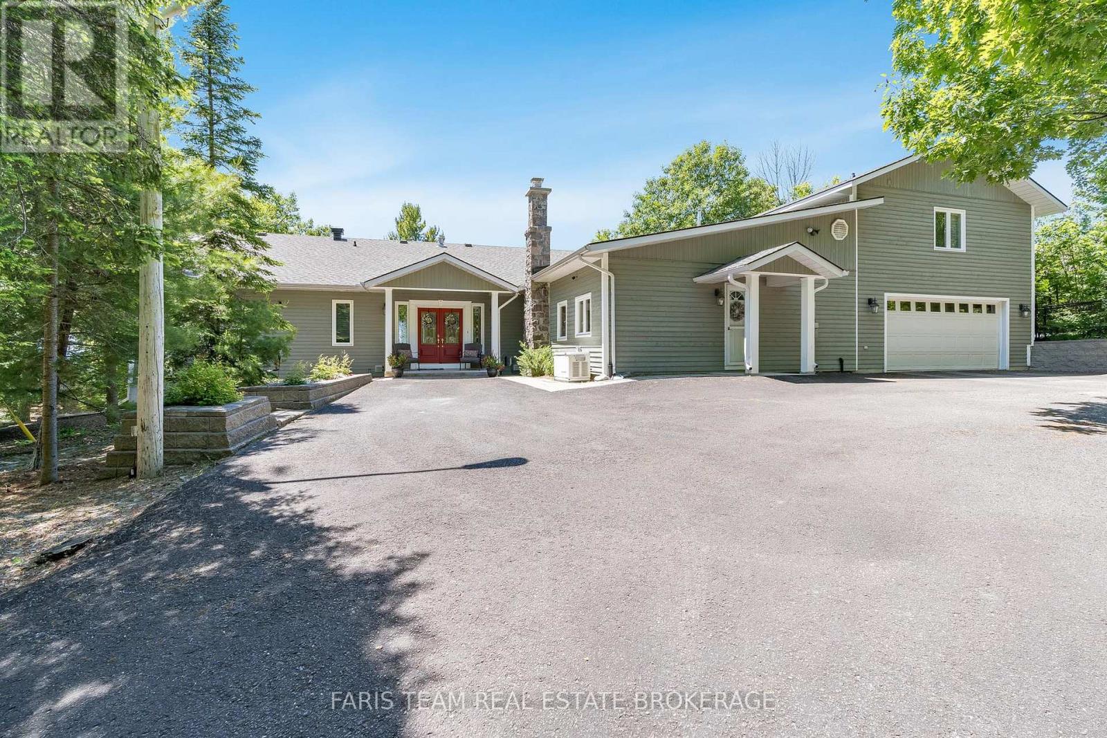 24 Finley Drive, Tiny, Ontario  L0L 2J0 - Photo 4 - S12474342