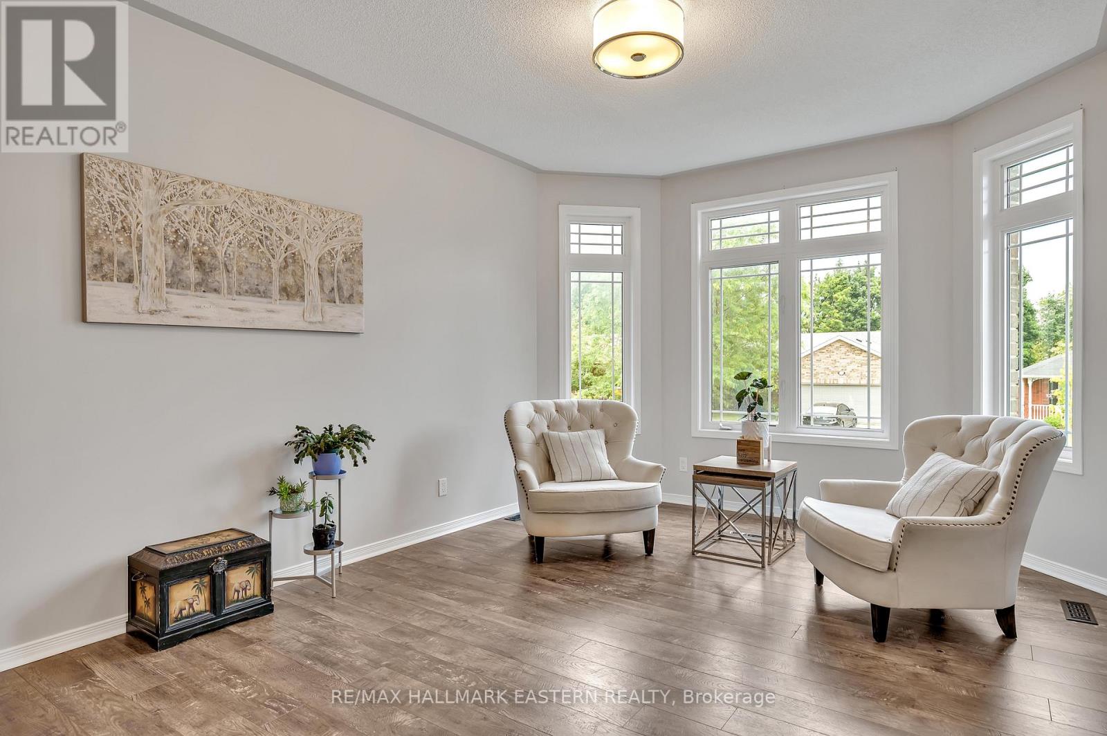 1787 Waddell Avenue, Peterborough, Ontario  K9K 2G5 - Photo 8 - X12474434