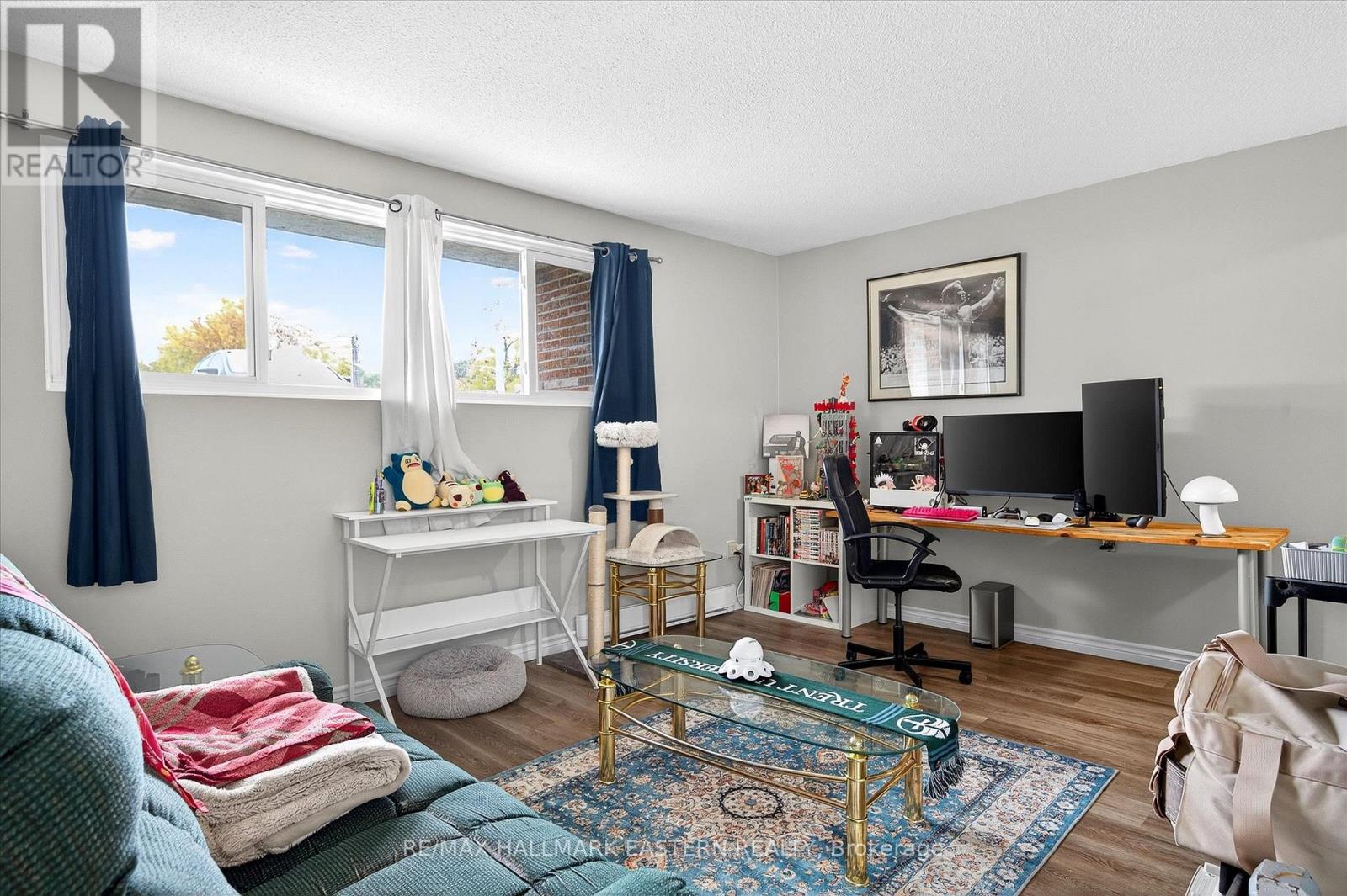 135 Lansdowne Street W, Peterborough, Ontario  K9J 1Y2 - Photo 13 - X12474441