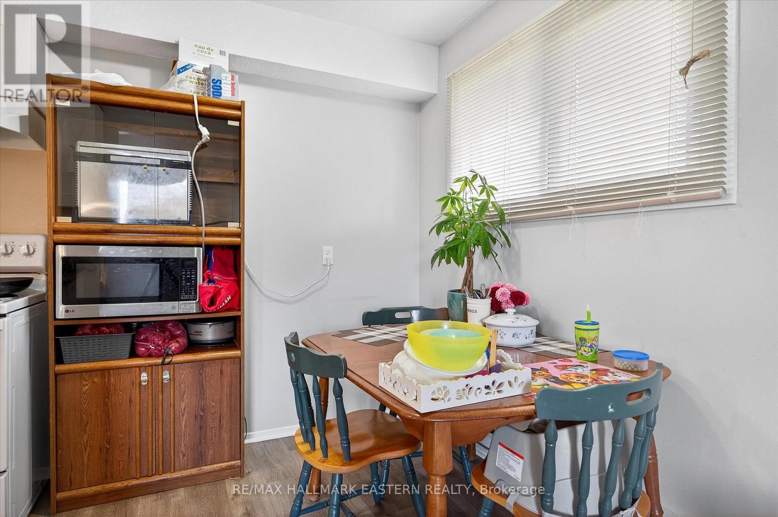 135 Lansdowne Street W, Peterborough, Ontario  K9J 1Y2 - Photo 24 - X12474441