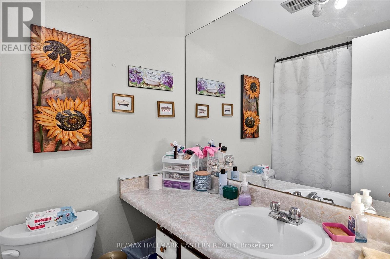 135 Lansdowne Street W, Peterborough, Ontario  K9J 1Y2 - Photo 32 - X12474441