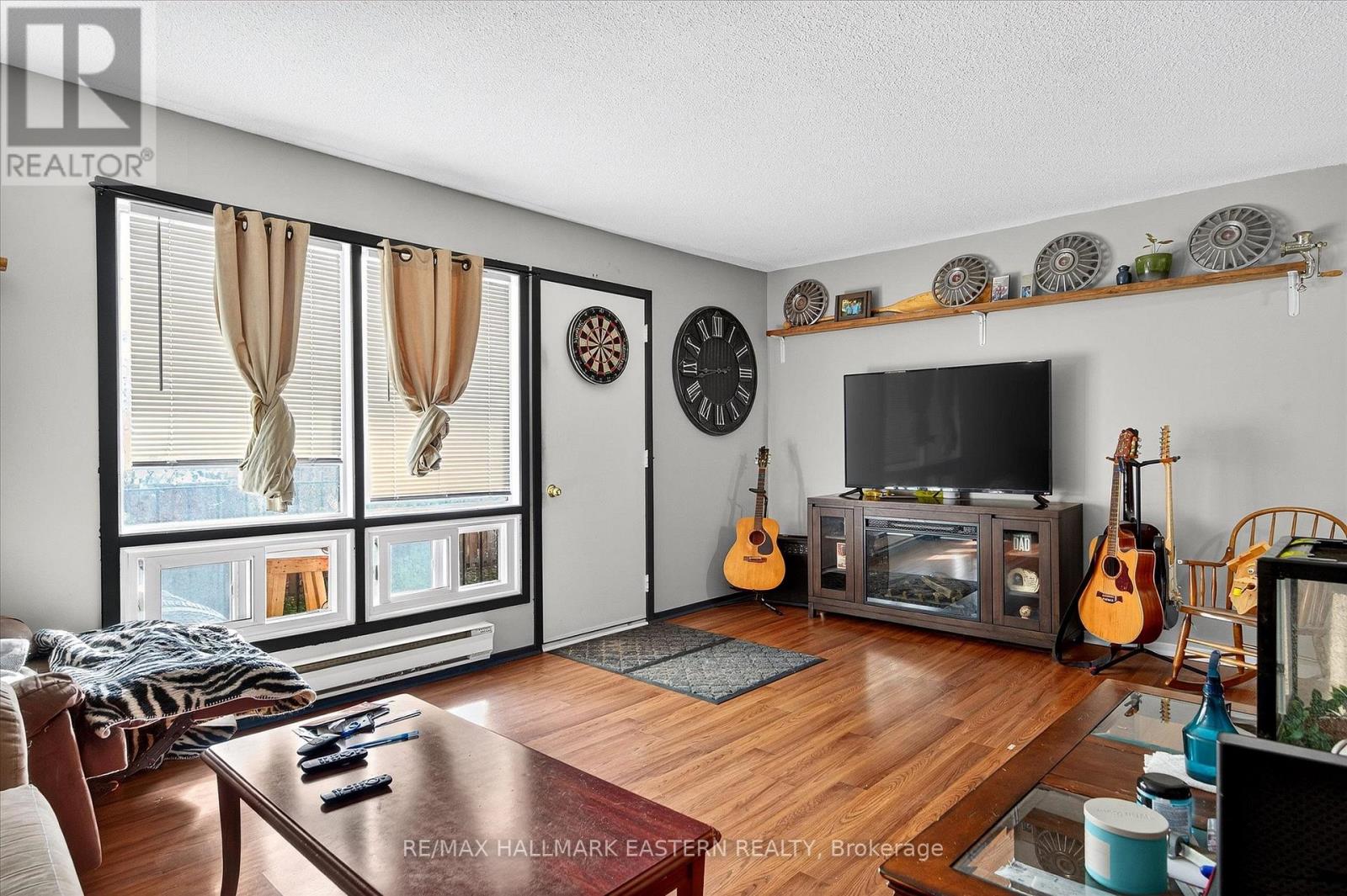 135 Lansdowne Street W, Peterborough, Ontario  K9J 1Y2 - Photo 37 - X12474441