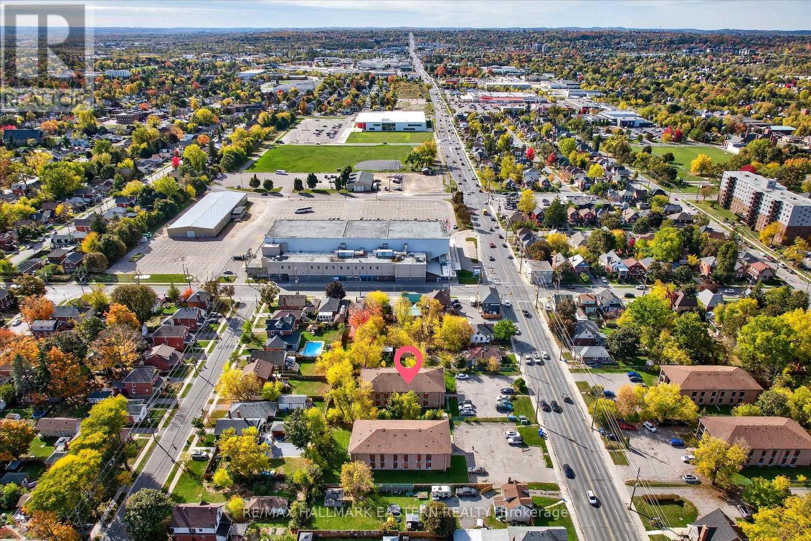 135 Lansdowne Street W, Peterborough, Ontario  K9J 1Y2 - Photo 6 - X12474441