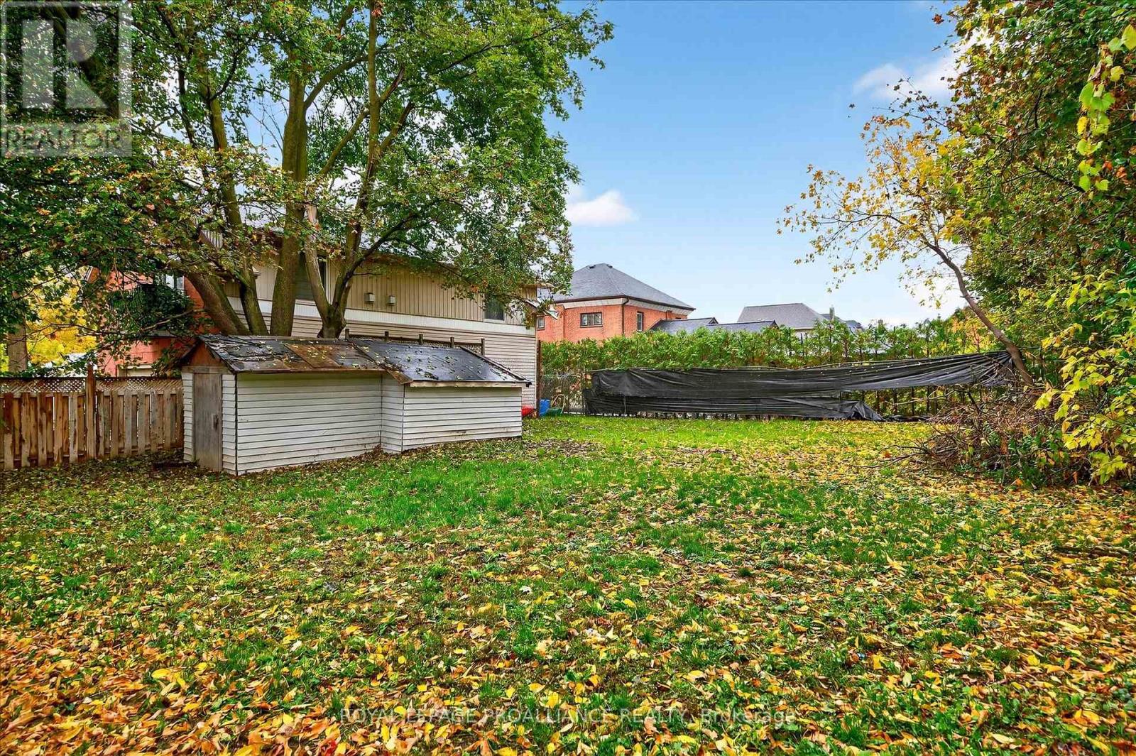 346 London Street, Peterborough, Ontario K9H 2Z7 - Photo 32 - X12474483