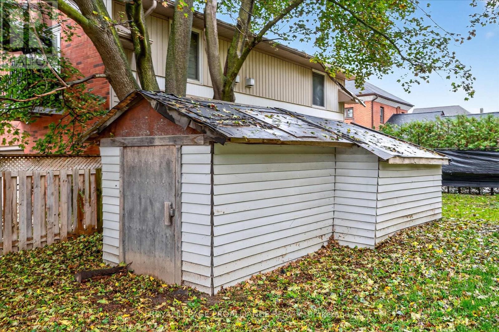 346 London Street, Peterborough, Ontario K9H 2Z7 - Photo 38 - X12474483