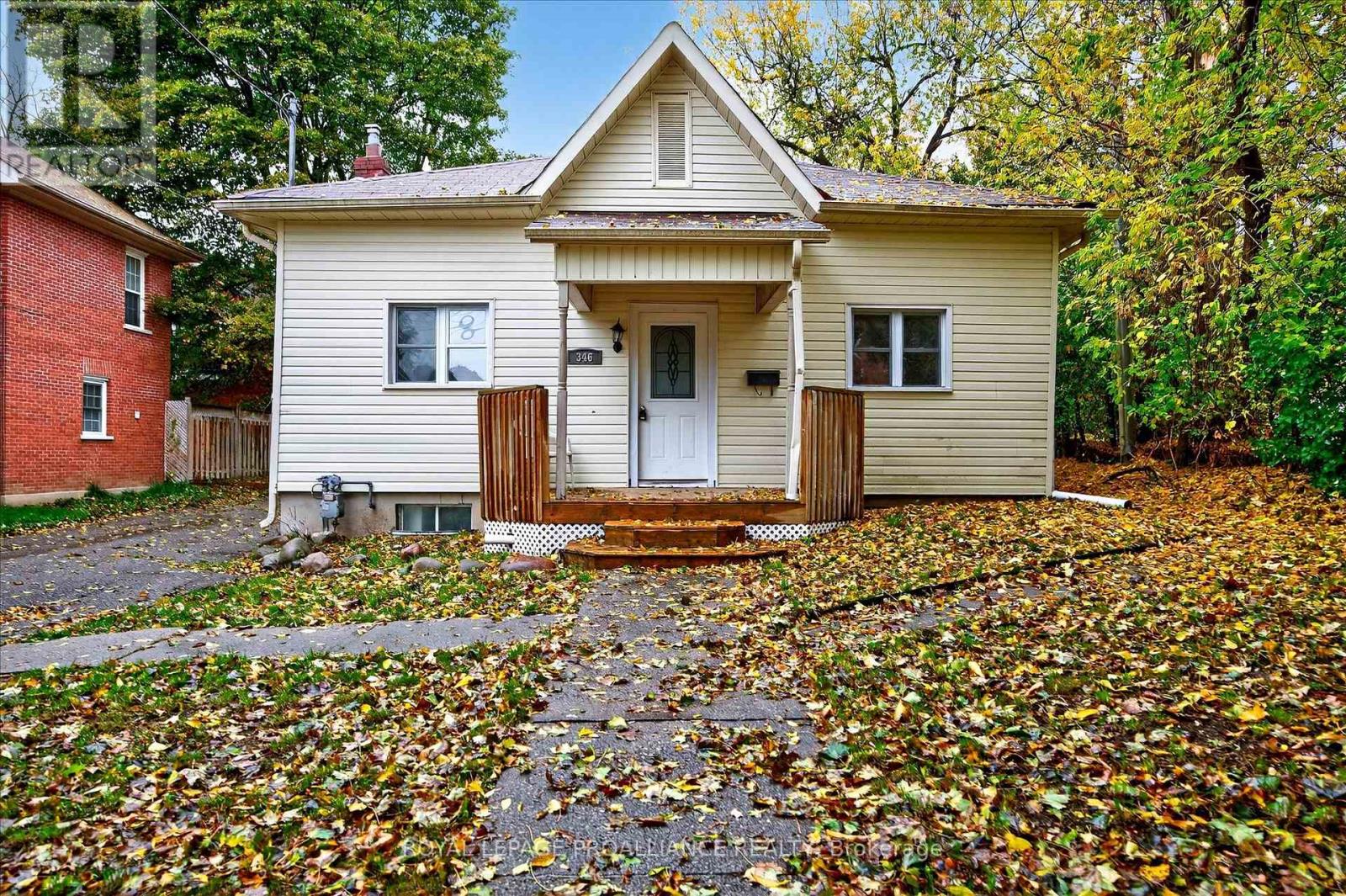 346 London Street, Peterborough, Ontario K9H 2Z7 - Photo 4 - X12474483