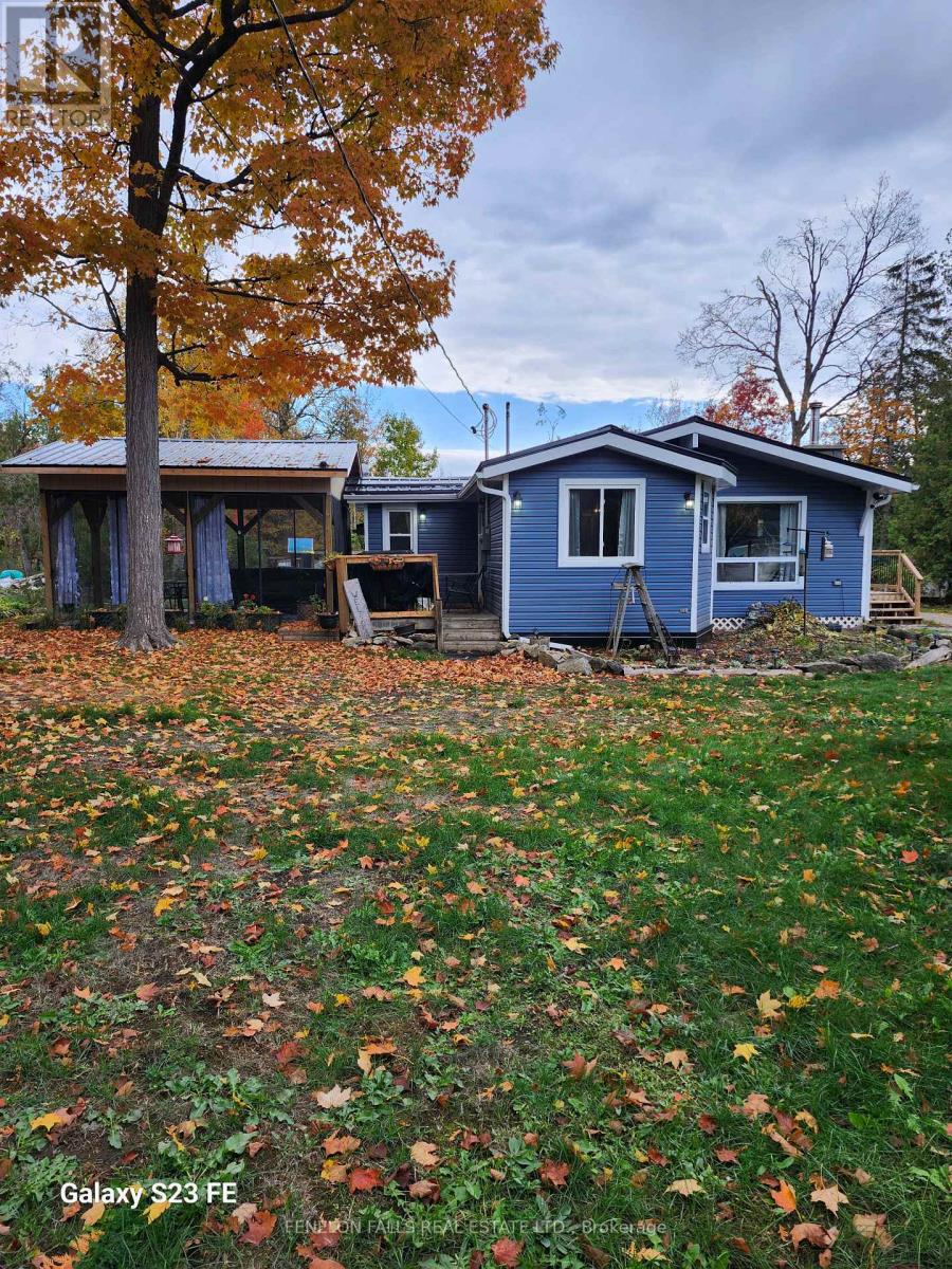 117 Echo Bay Road, Kawartha Lakes (Verulam), Ontario  K0M 1A0 - Photo 1 - X12474485