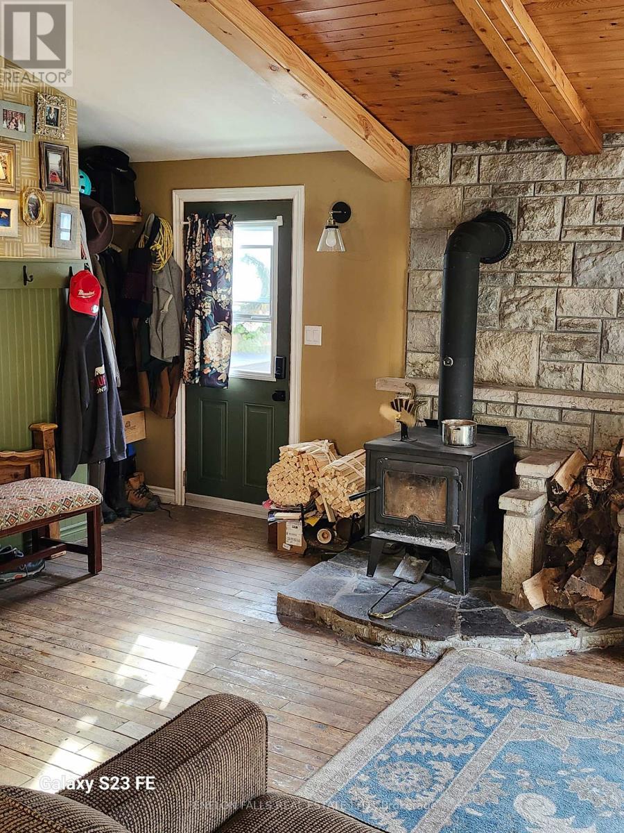 117 Echo Bay Road, Kawartha Lakes (Verulam), Ontario  K0M 1A0 - Photo 10 - X12474485