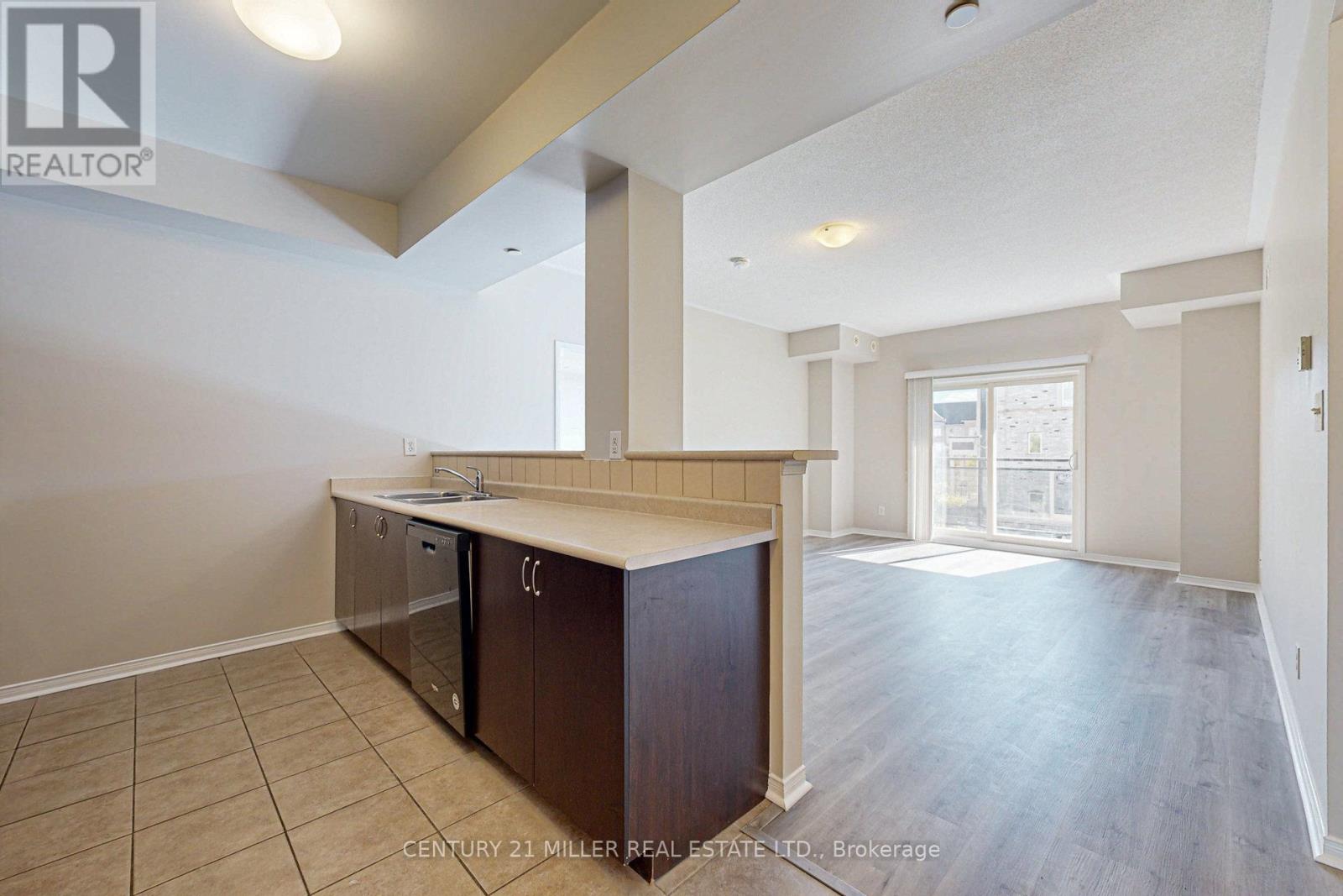 202 - 5150 Winston Churchill Boulevard, Mississauga, Ontario  L5M 0P1 - Photo 5 - W12474315