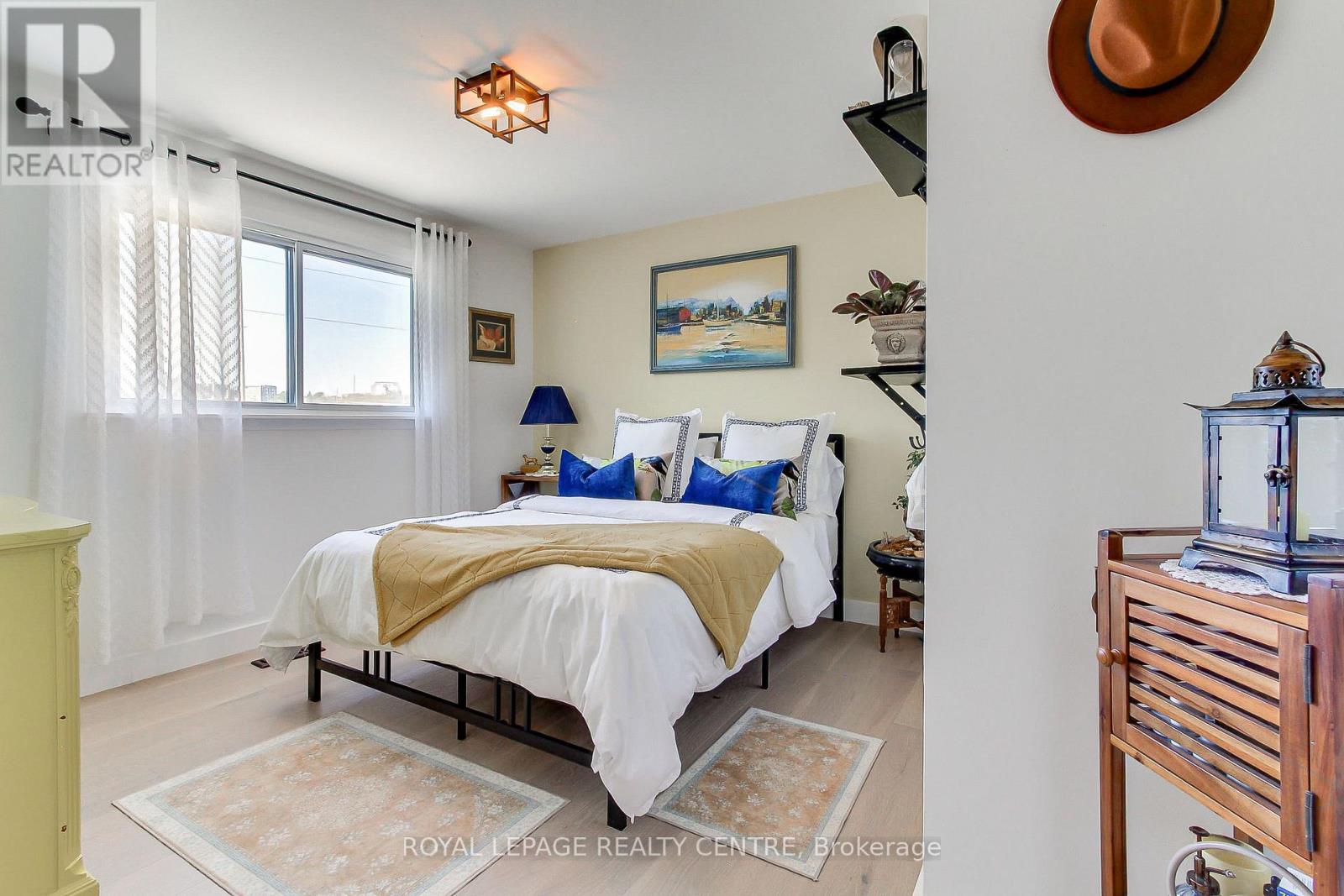 2039 Davebrook Road, Mississauga, Ontario  L5J 3M4 - Photo 23 - W12474347