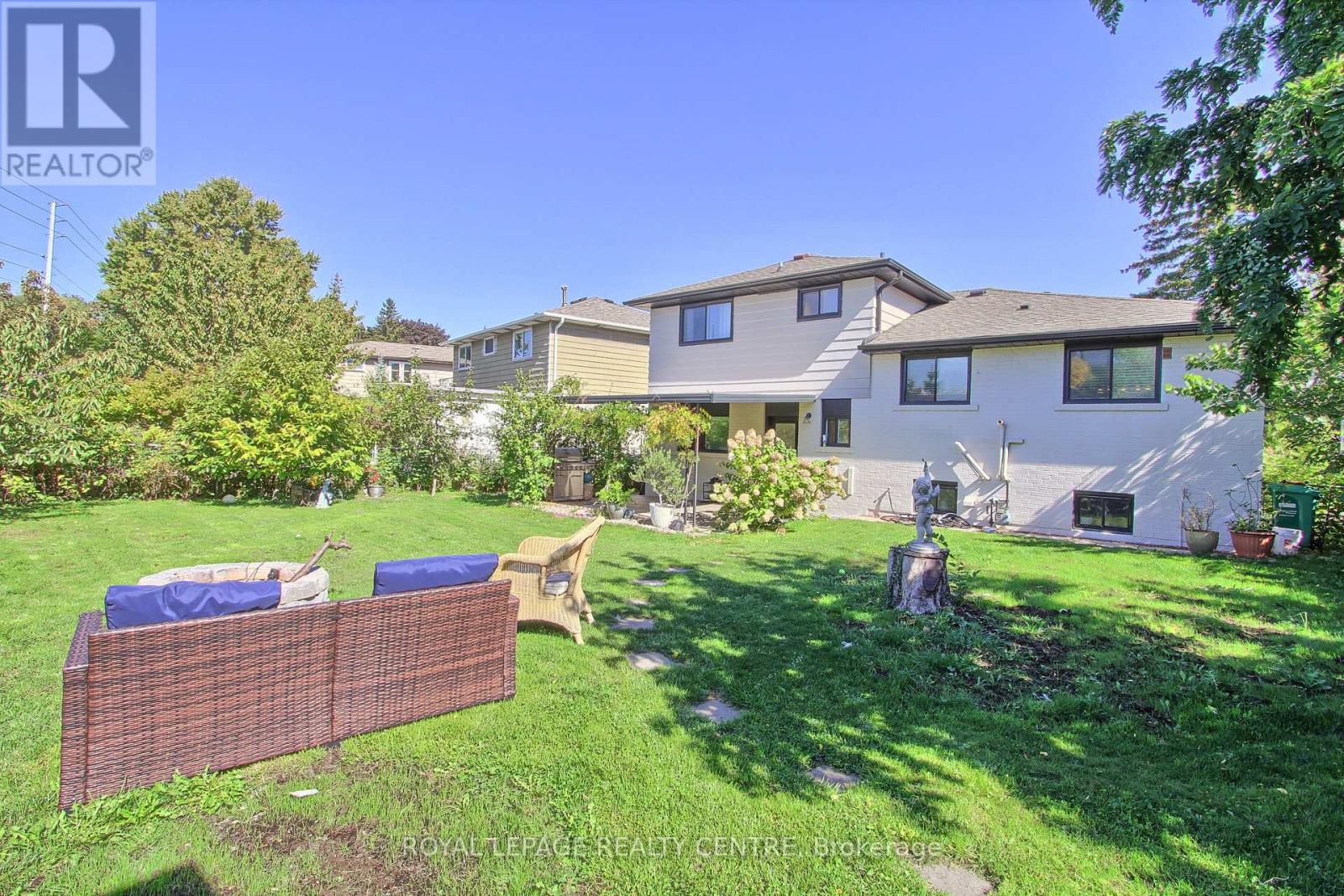2039 Davebrook Road, Mississauga, Ontario  L5J 3M4 - Photo 31 - W12474347