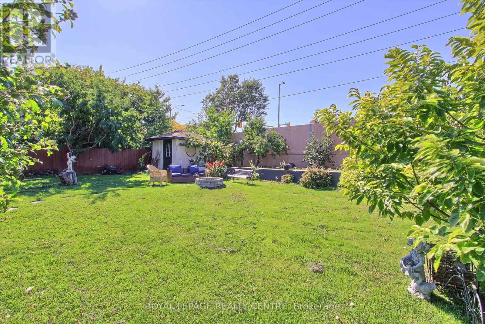 2039 Davebrook Road, Mississauga, Ontario  L5J 3M4 - Photo 33 - W12474347