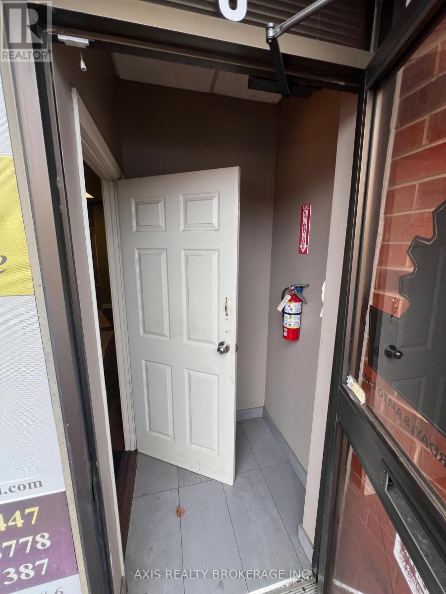 6 - 1075 Meyerside Drive, Mississauga, Ontario  L5T 1J6 - Photo 1 - W12474350
