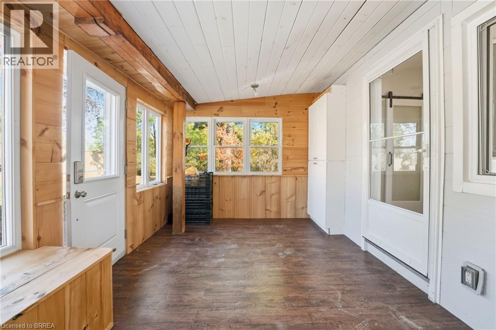 Photo 4 of 25 for 11683 Springfield Road