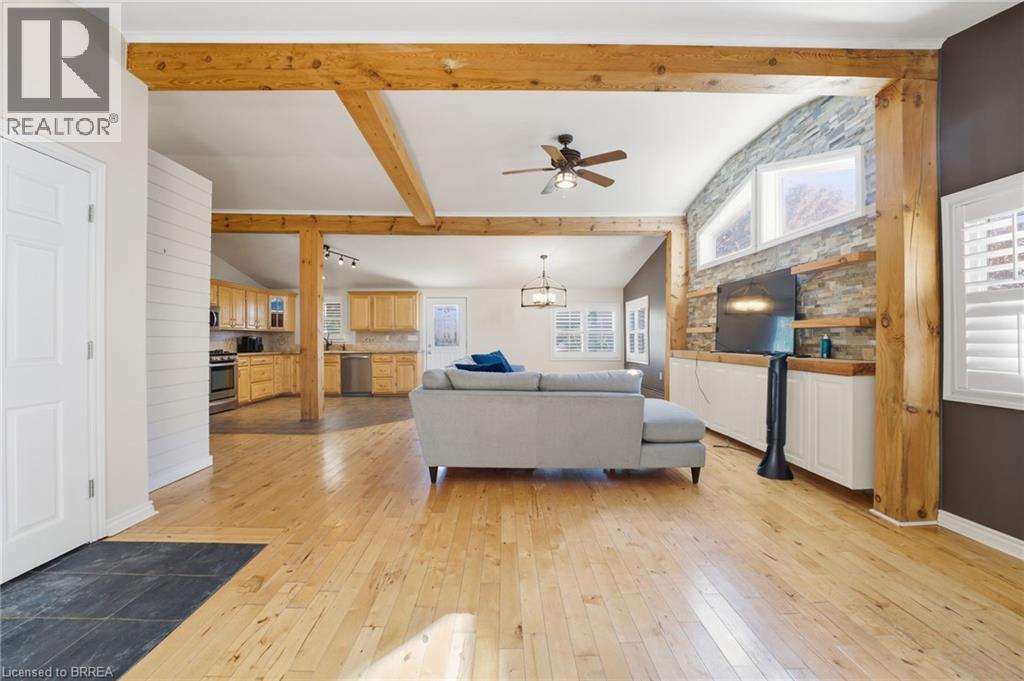 Photo 6 of 25 for 11683 Springfield Road