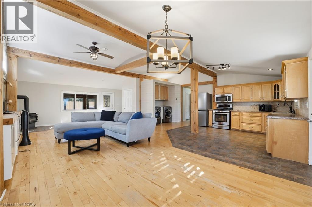 Photo 7 of 25 for 11683 Springfield Road