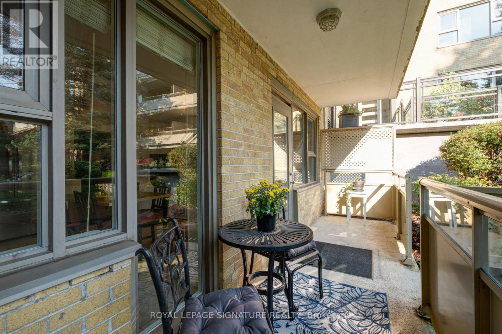 3 - 8 Corinth Gardens, Toronto, Ontario  M4P 2N5 - Photo 18 - C12474394