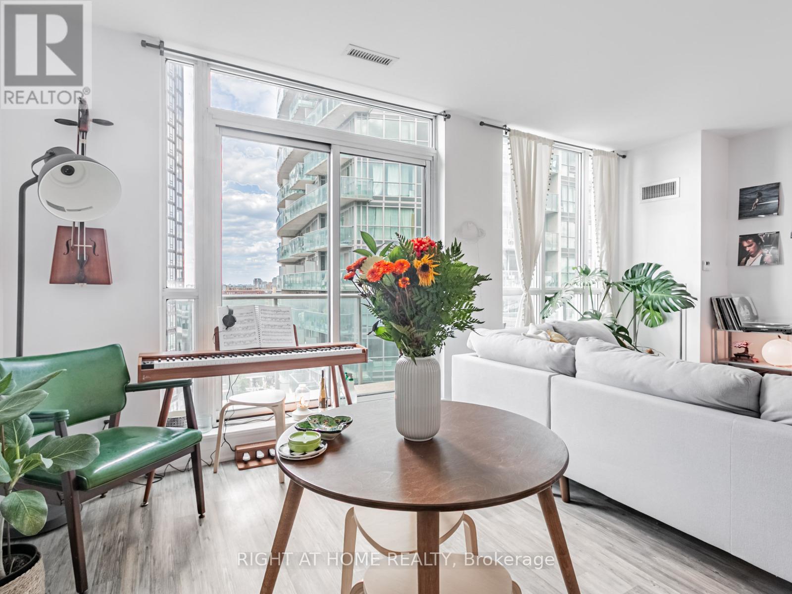 1507 - 69 Lynn Williams Street, Toronto, Ontario  M6K 3R7 - Photo 12 - C12474425