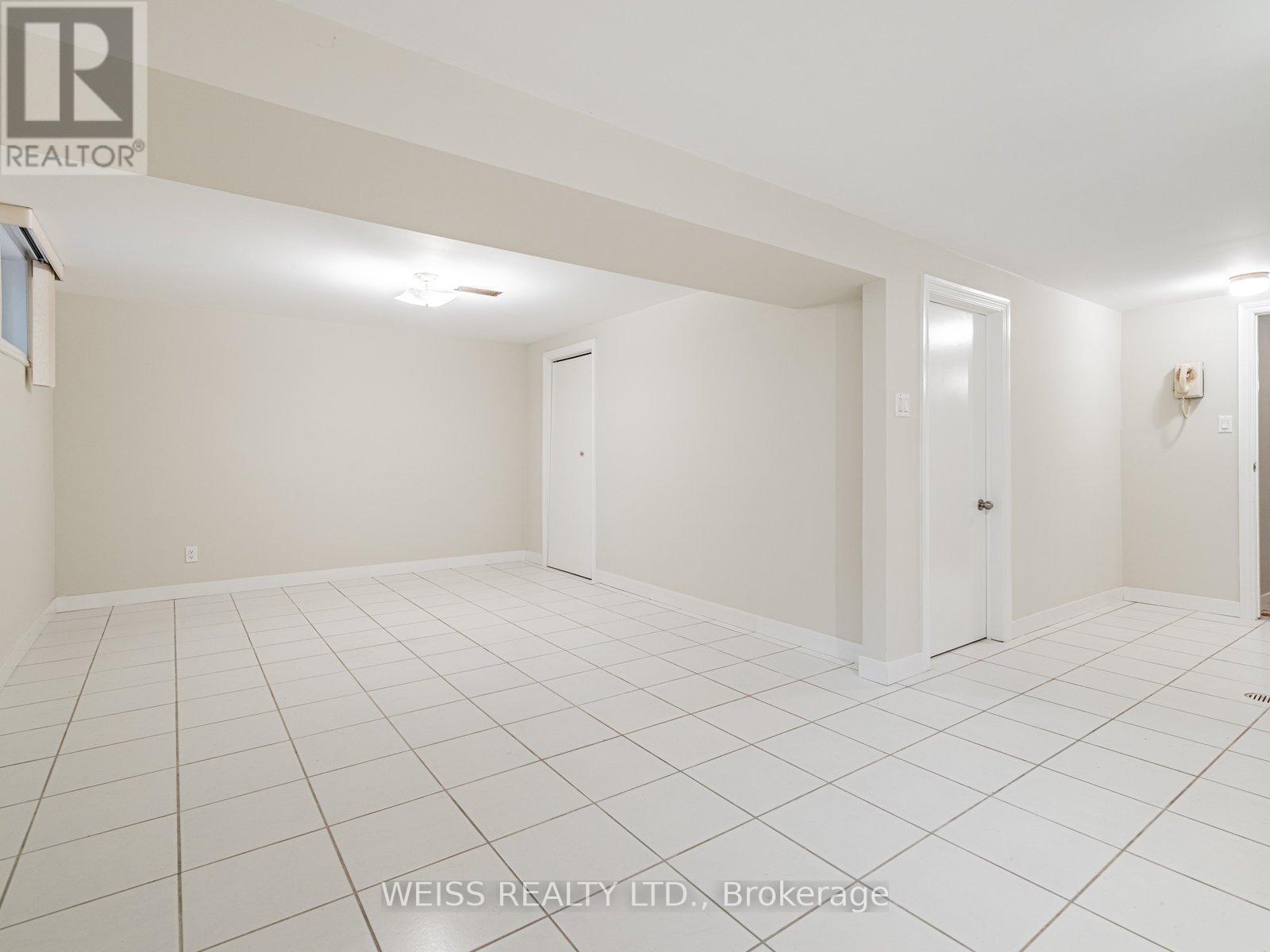 56 Ranee Avenue, Toronto, Ontario  M6A 1M9 - Photo 27 - C12474443