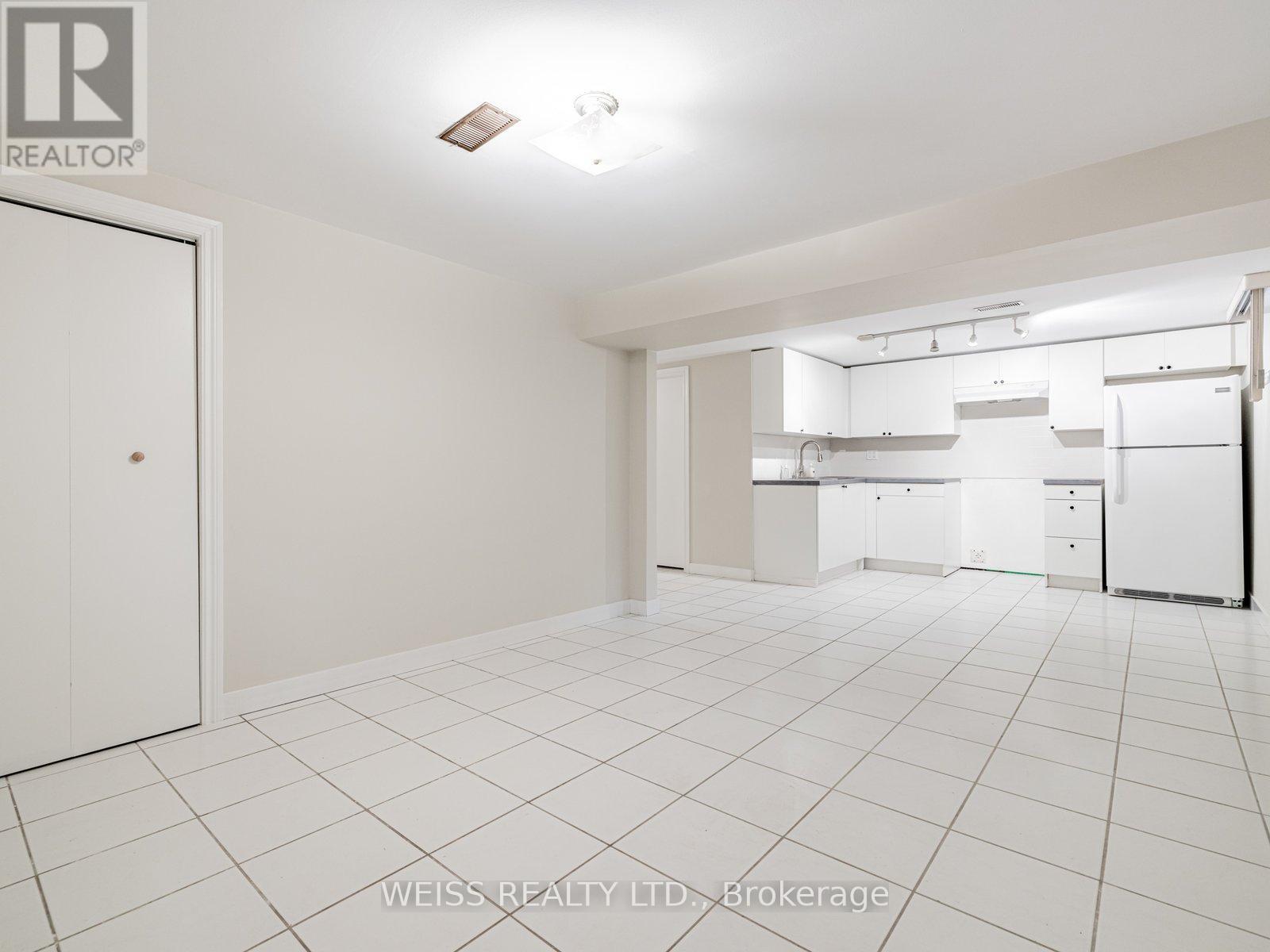 56 Ranee Avenue, Toronto, Ontario  M6A 1M9 - Photo 29 - C12474443