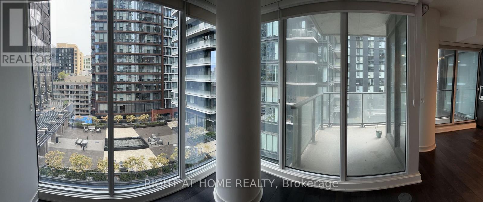 1202 - 125 Blue Jays Way, Toronto, Ontario  M5V 0N5 - Photo 9 - C12474447