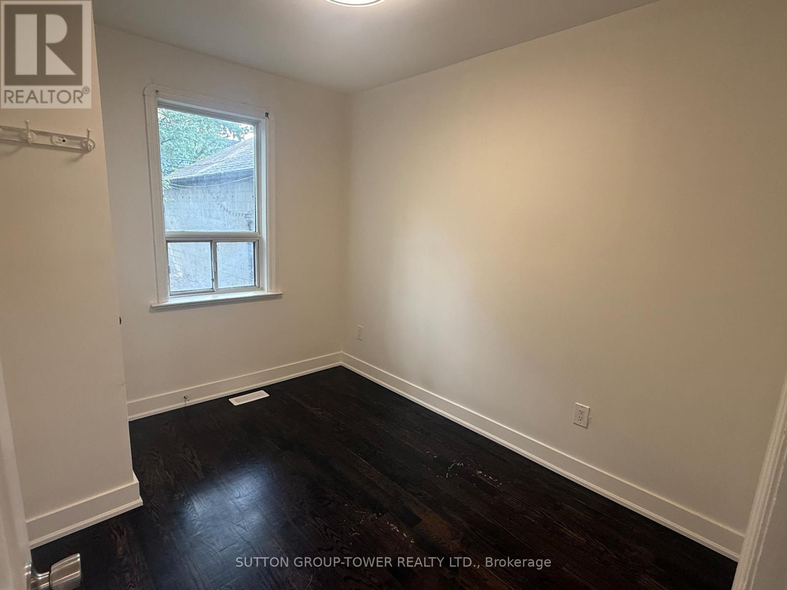 598 Oakwood Avenue, Toronto, Ontario  M6E 2X8 - Photo 11 - C12474448