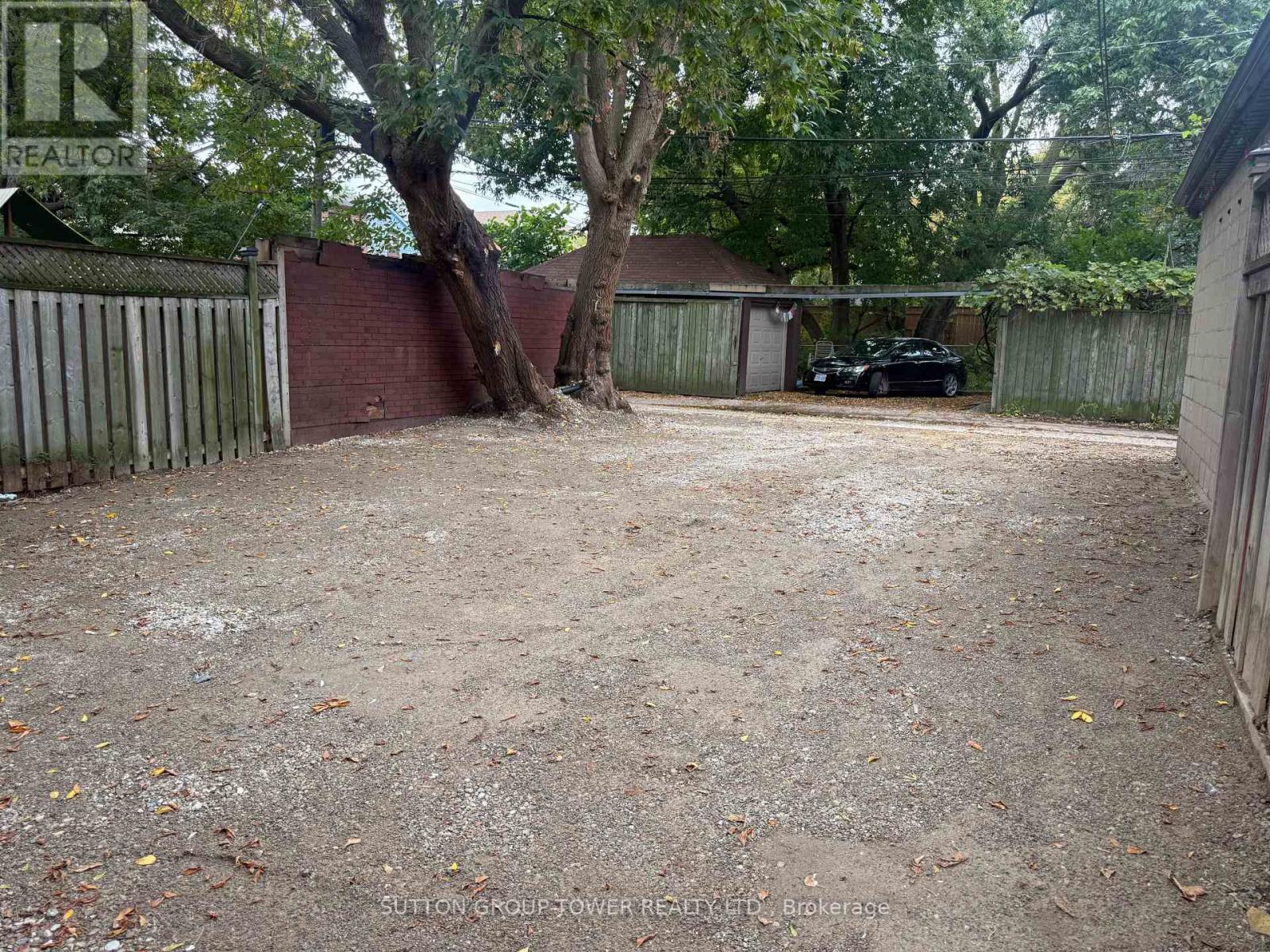 598 Oakwood Avenue, Toronto, Ontario  M6E 2X8 - Photo 15 - C12474448