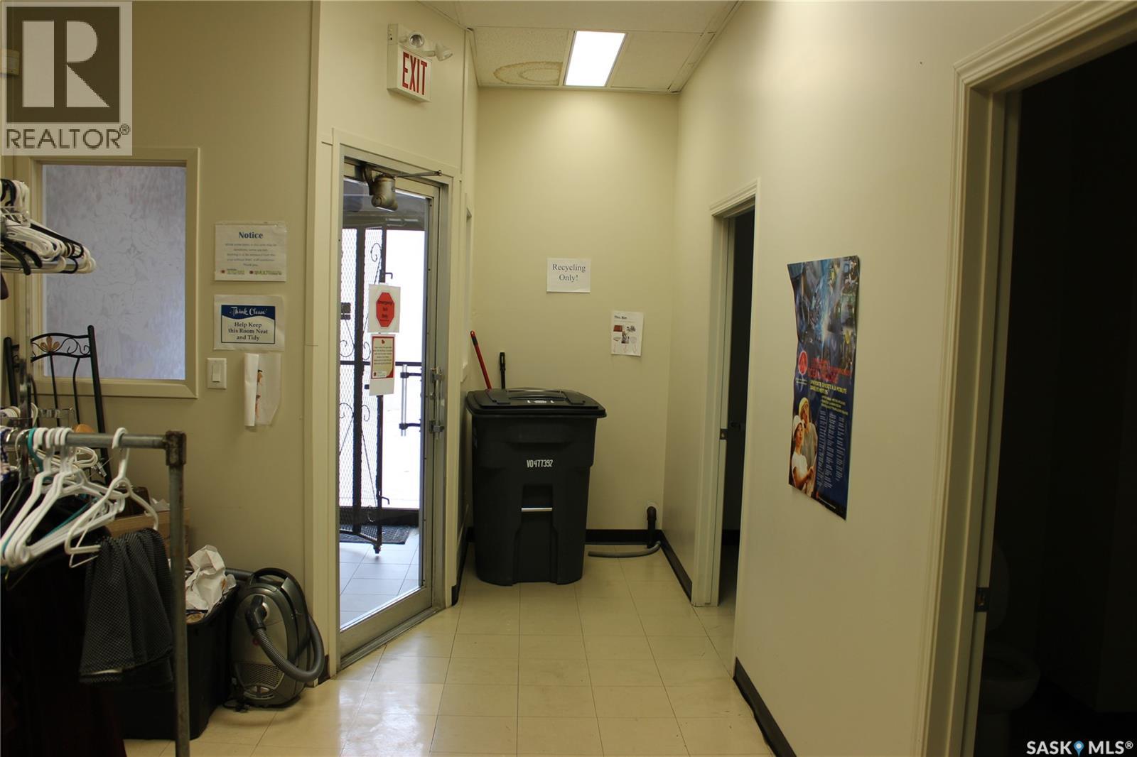 432 Main Street N, Moose Jaw, Saskatchewan  S6H 3K2 - Photo 13 - SK021356