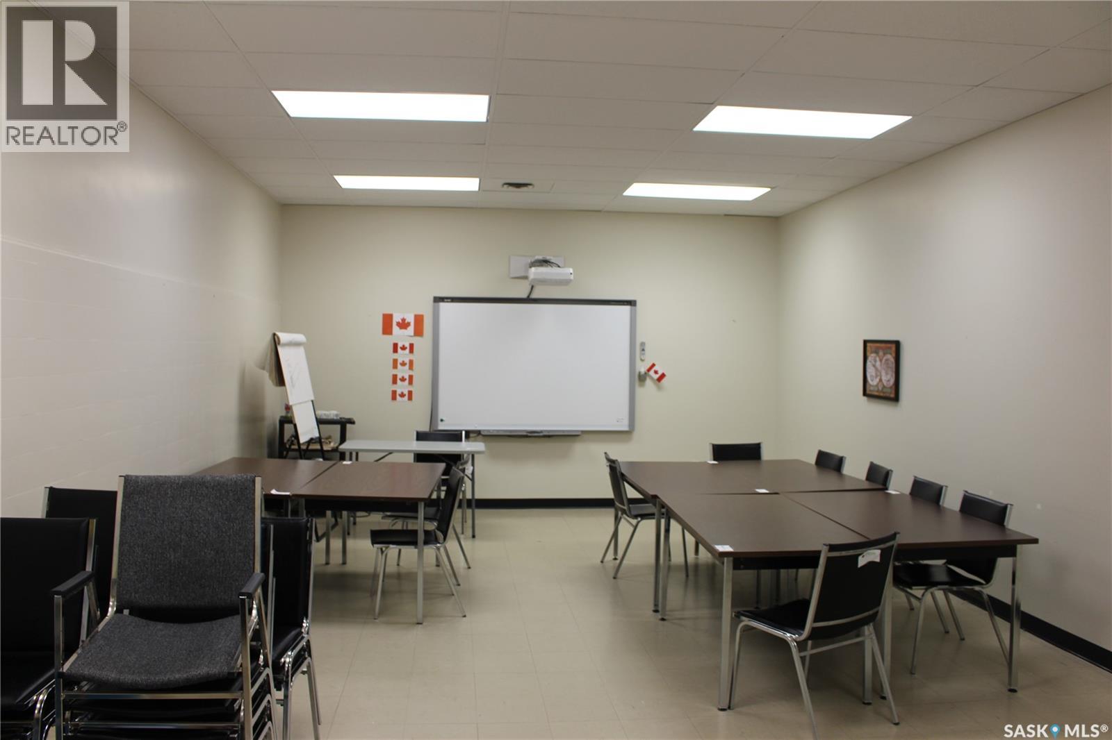 432 Main Street N, Moose Jaw, Saskatchewan  S6H 3K2 - Photo 24 - SK021356