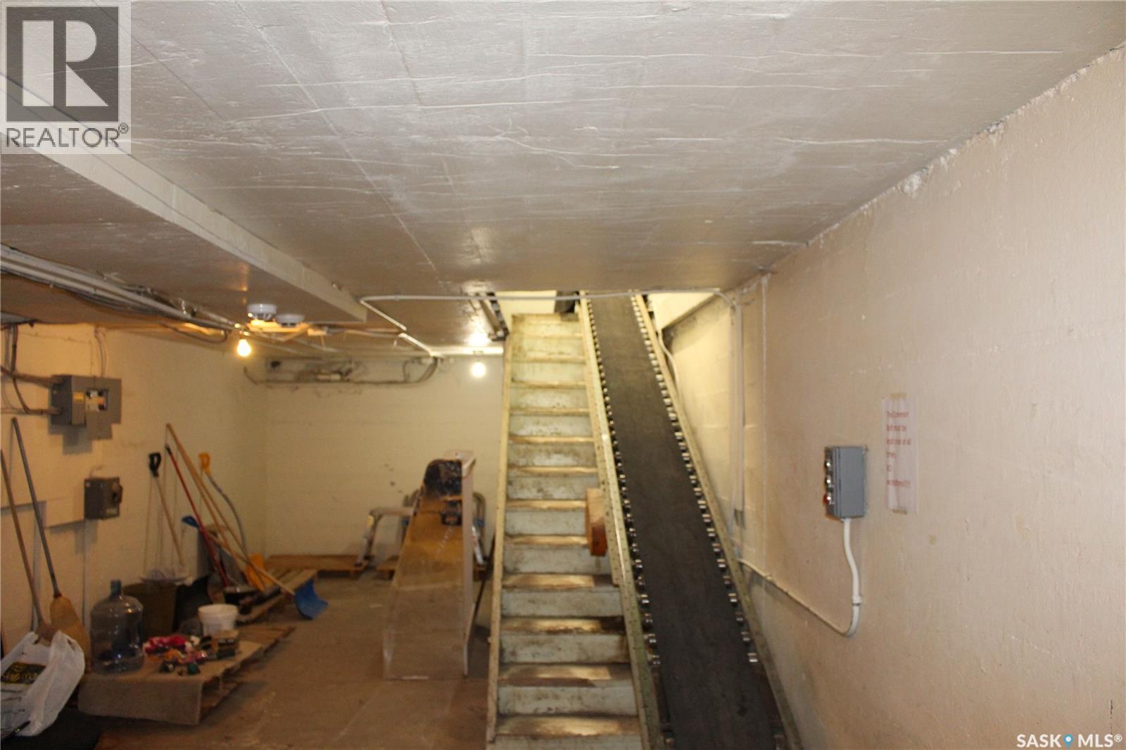 432 Main Street N, Moose Jaw, Saskatchewan  S6H 3K2 - Photo 28 - SK021356