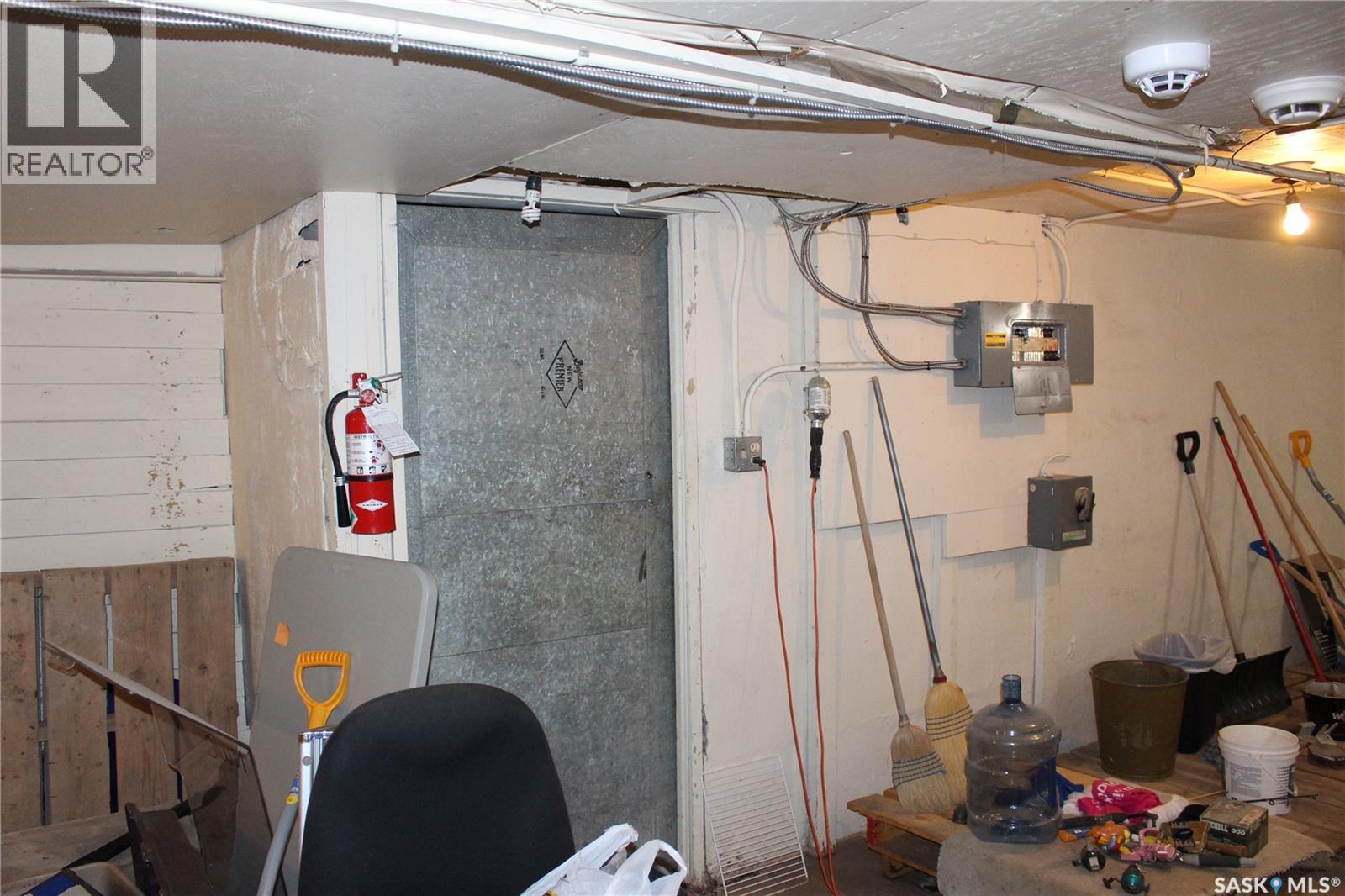 432 Main Street N, Moose Jaw, Saskatchewan  S6H 3K2 - Photo 35 - SK021356