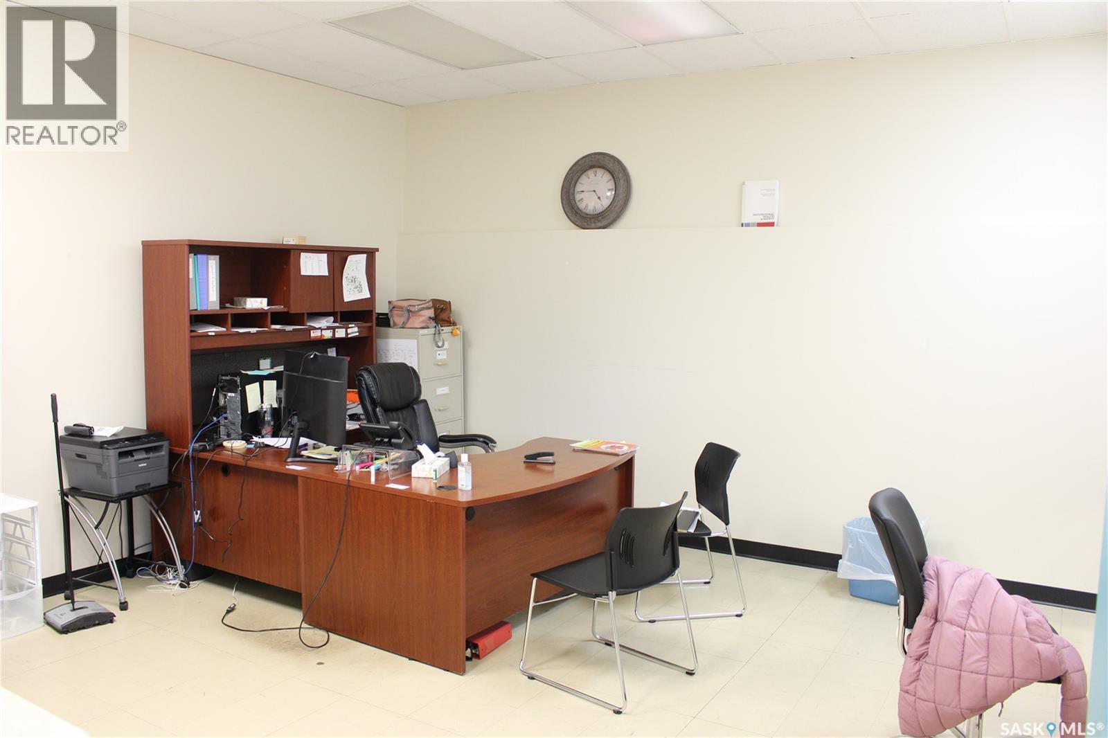 432 Main Street N, Moose Jaw, Saskatchewan  S6H 3K2 - Photo 9 - SK021356