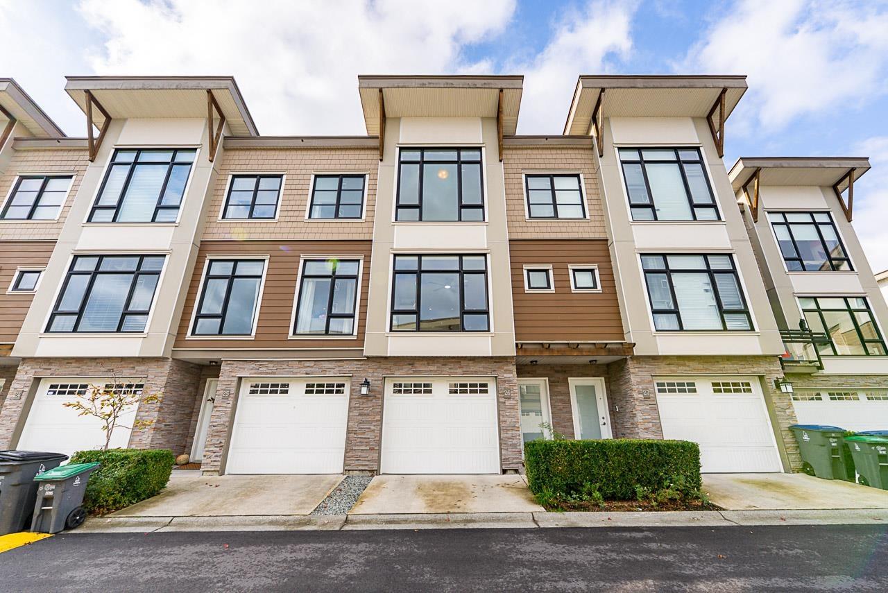 26 9989 E Barnston Drive, Surrey, British Columbia  V4N 6N3 - Photo 1 - R3060553