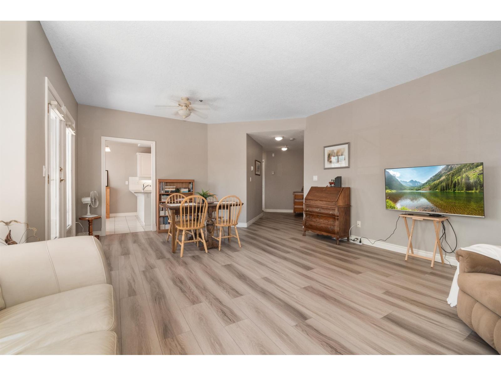 201 45734 Patten Avenue, Chilliwack Downtown, Chilliwack, British Columbia  V2P 1S1 - Photo 8 - R3060486