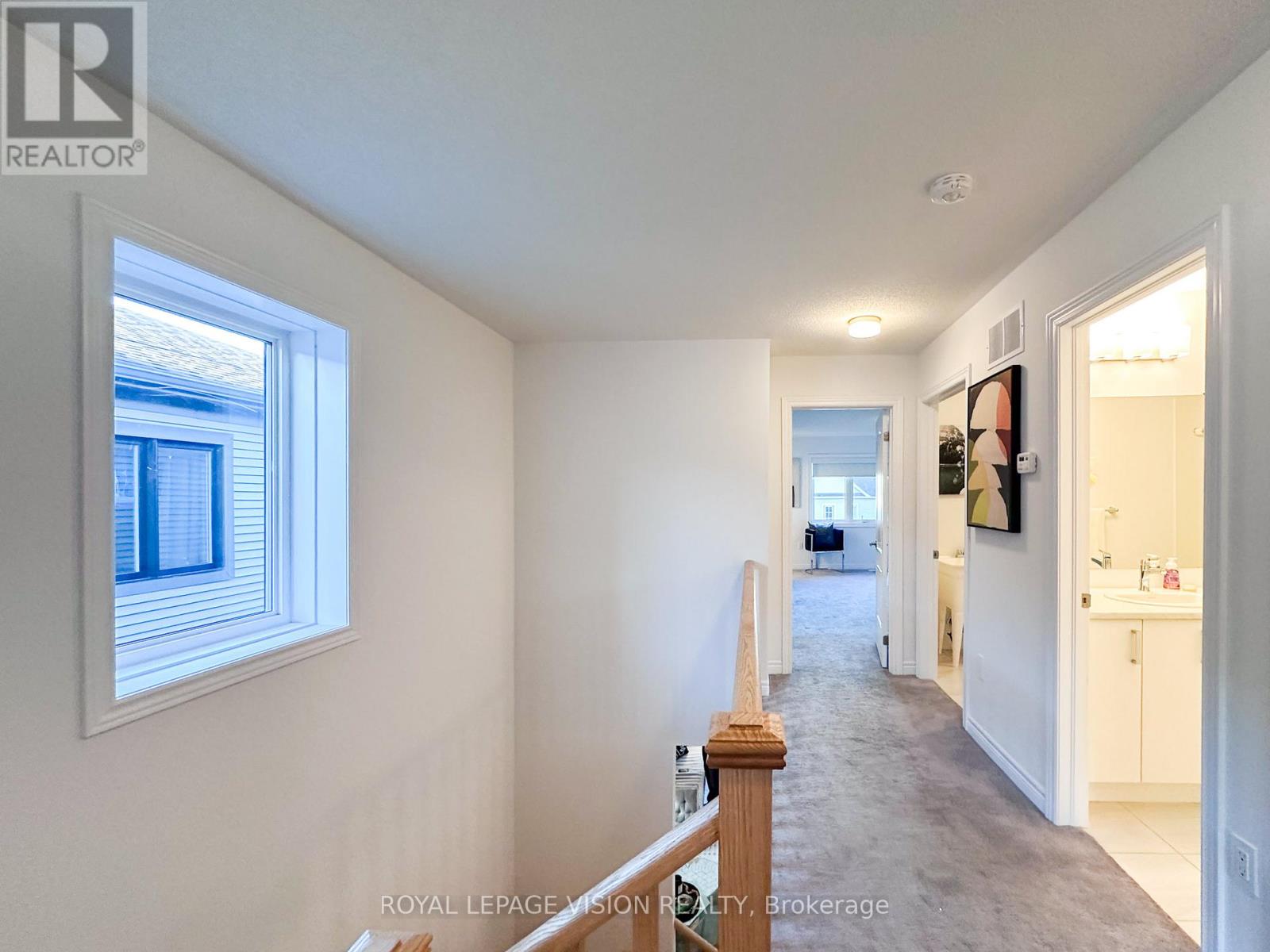 21 Sorbara Way, Whitby, Ontario  L1M 0M4 - Photo 14 - E12474410