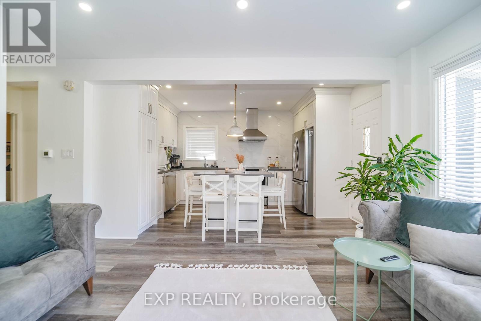 43 Southmead Road, Toronto, Ontario  M1L 2H9 - Photo 8 - E12474420